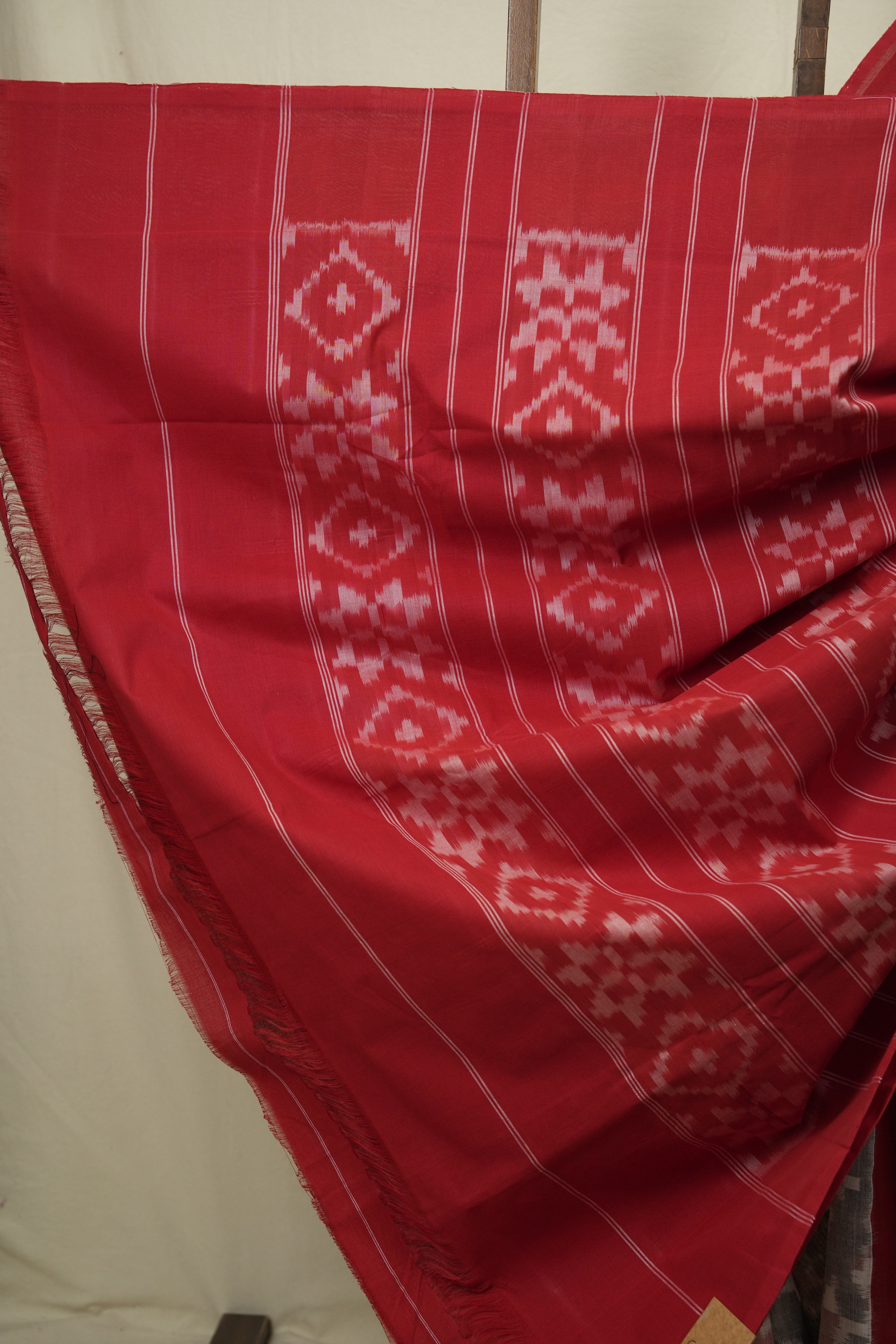 Grey Pochampalli Cotton Ikat Saree - SRGPCIS740