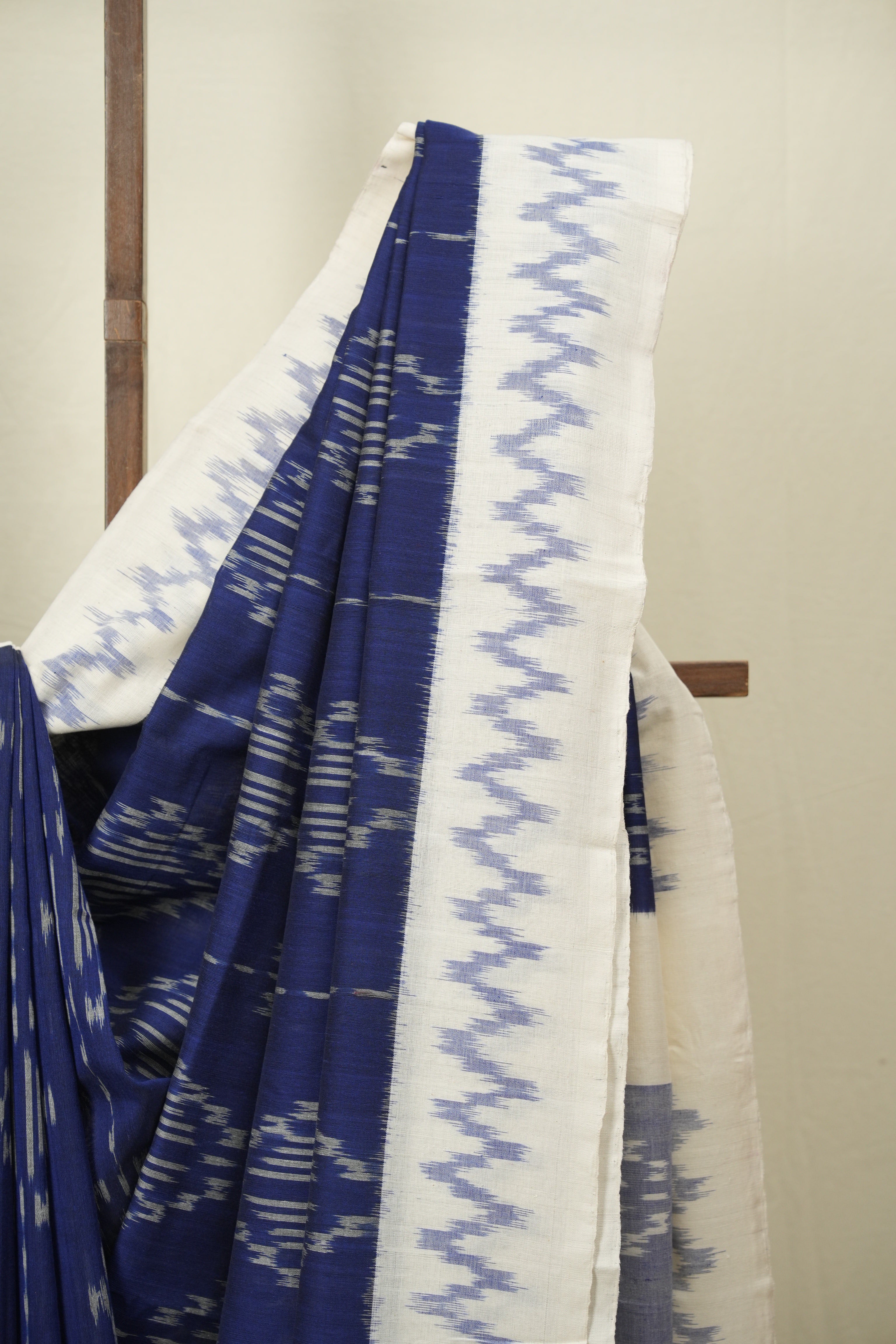 Navy Blue Pochampalli Cotton Ikat Saree - SRNBPCIS741
