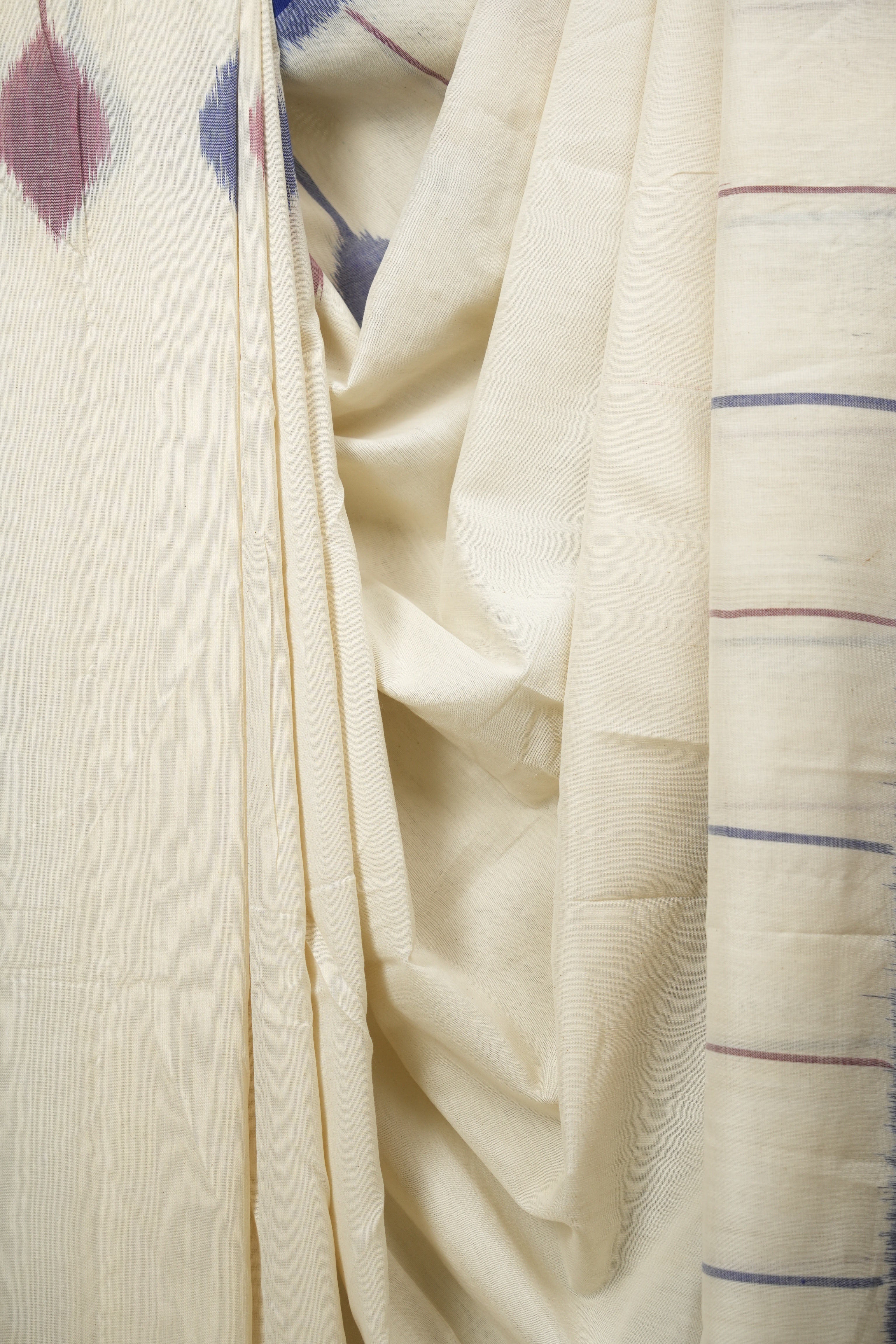 White Pochampalli Cotton Ikat Saree - SRWPCIS738