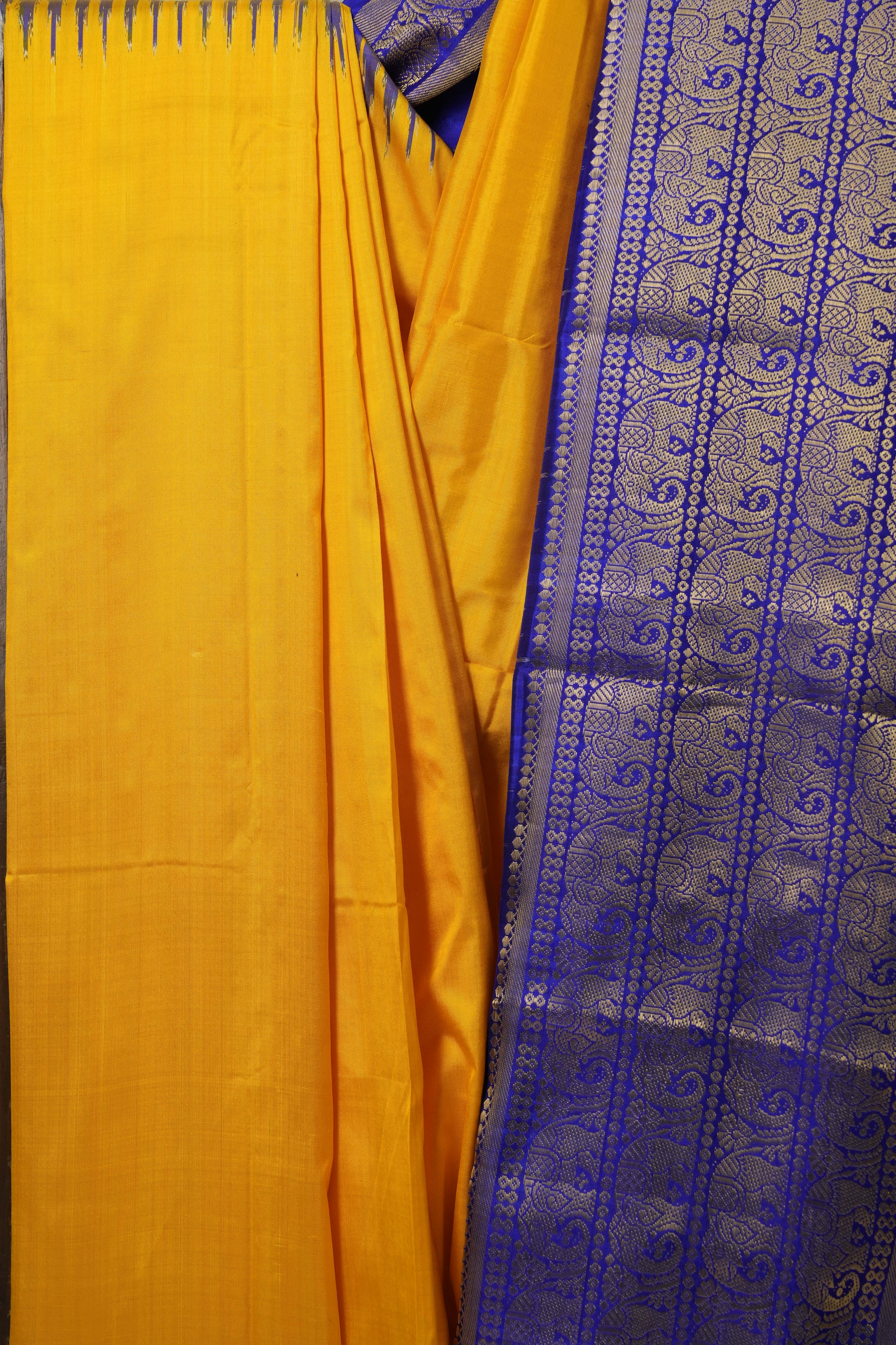 Mustard Yellow Pochampalli Silk Ikat Saree - SRMYPSIS181