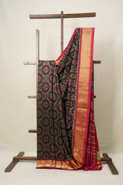 Black Pochampalli Silk Ikat Saree - SRBPSIS175