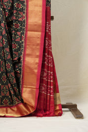 Black Pochampalli Silk Ikat Saree - SRBPSIS175