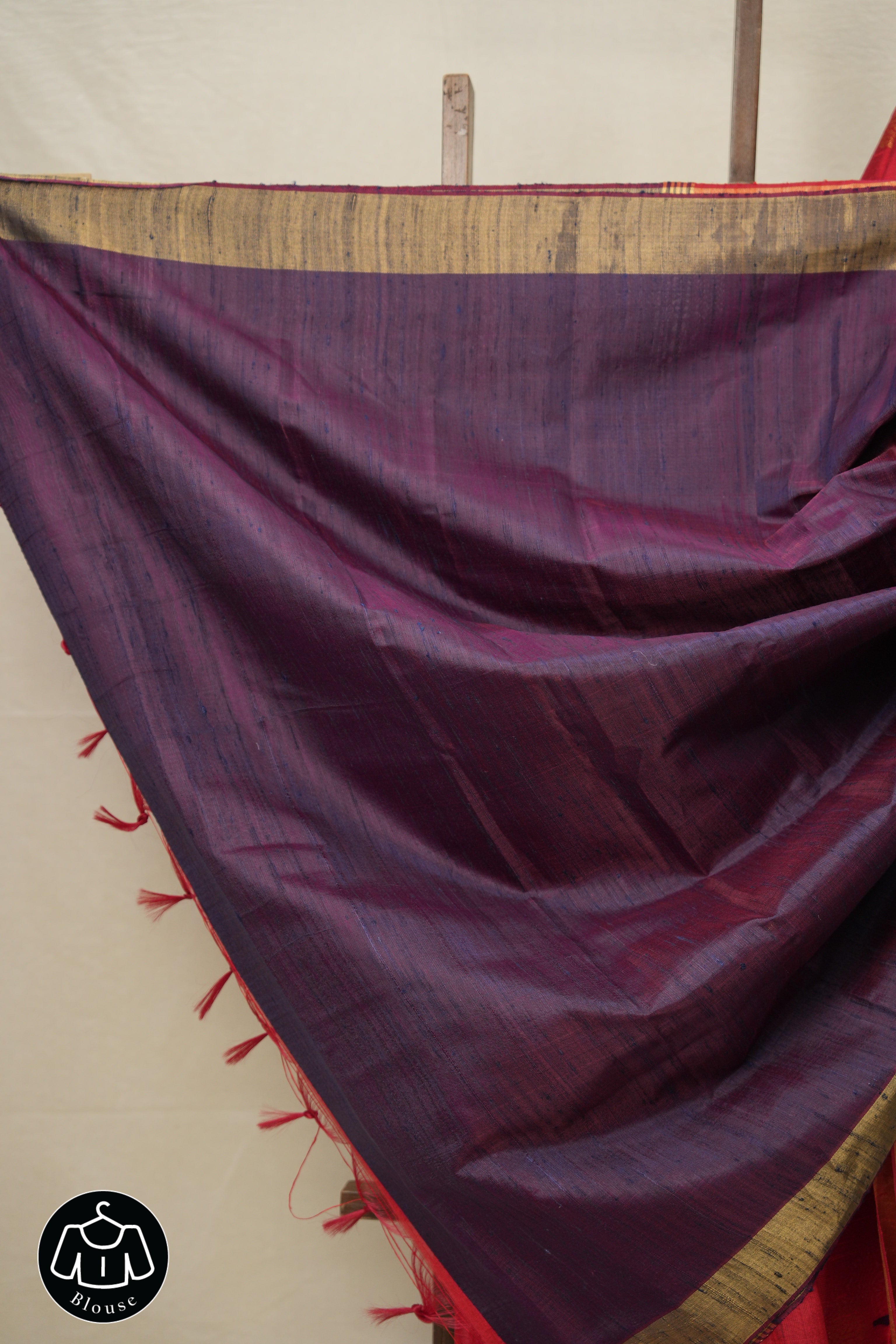 Red Raw Silk Saree - SRRRSS832