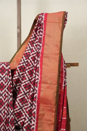 Red Pochampalli Silk Ikat Saree - SRRPSIS189