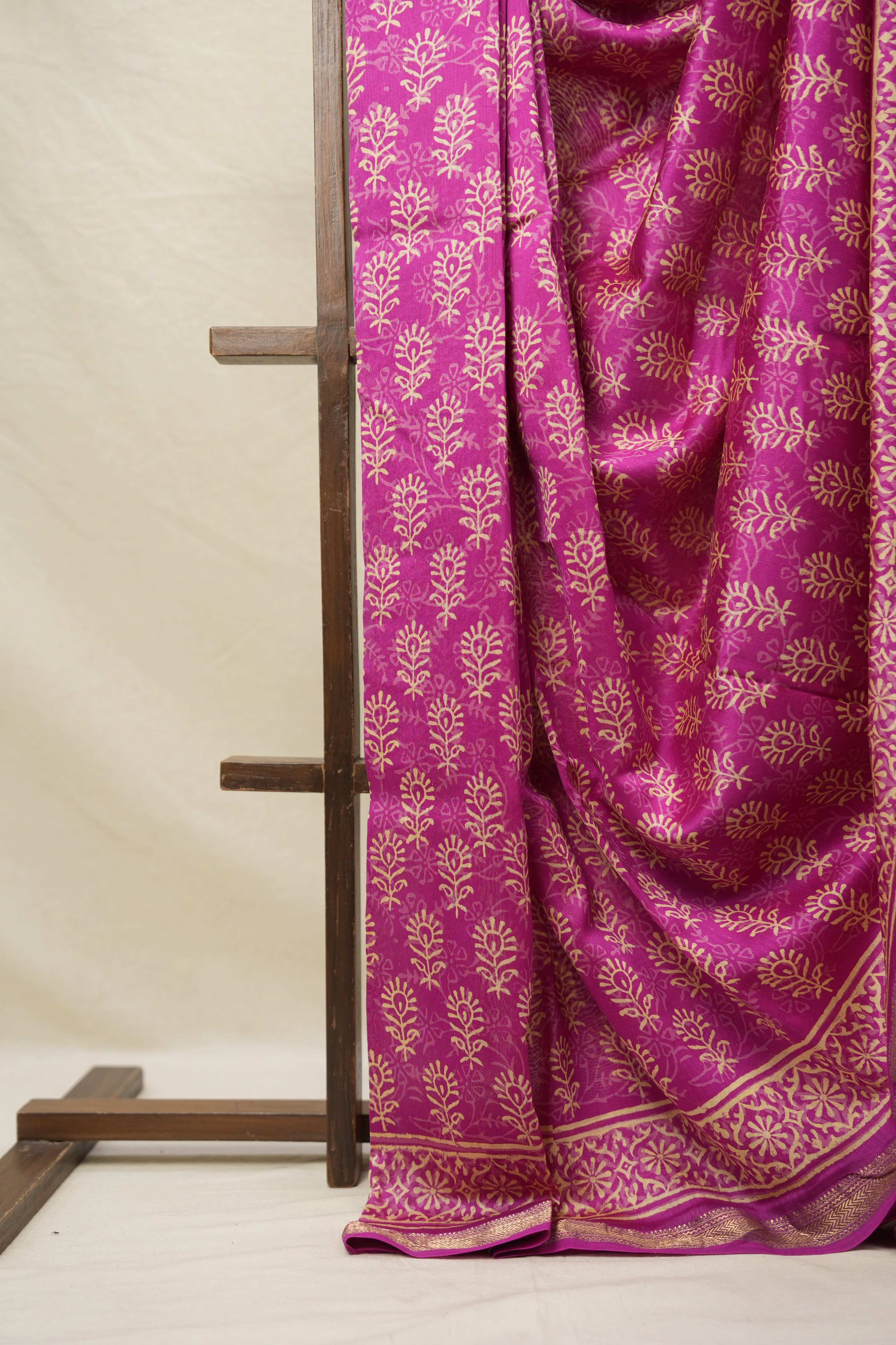 Pink HBP Cotton Silk Saree With Maheshwari Border - SRPCSS1420