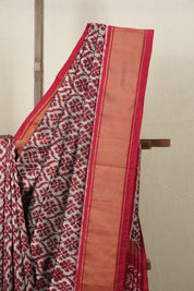 Silver Pochampalli Silk Ikat Saree - SRSPSIS184