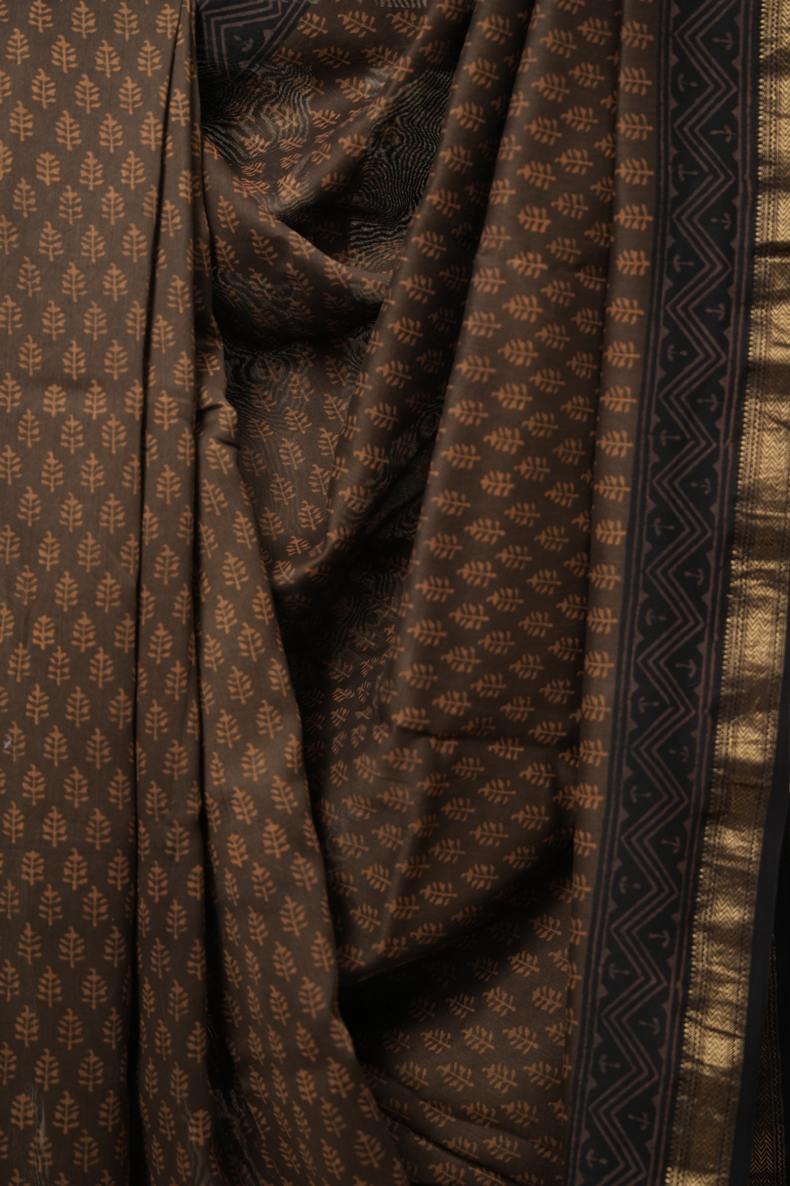 Moss Green HBP Cotton Silk Saree With Maheshwari Border - SRMGCSS1417