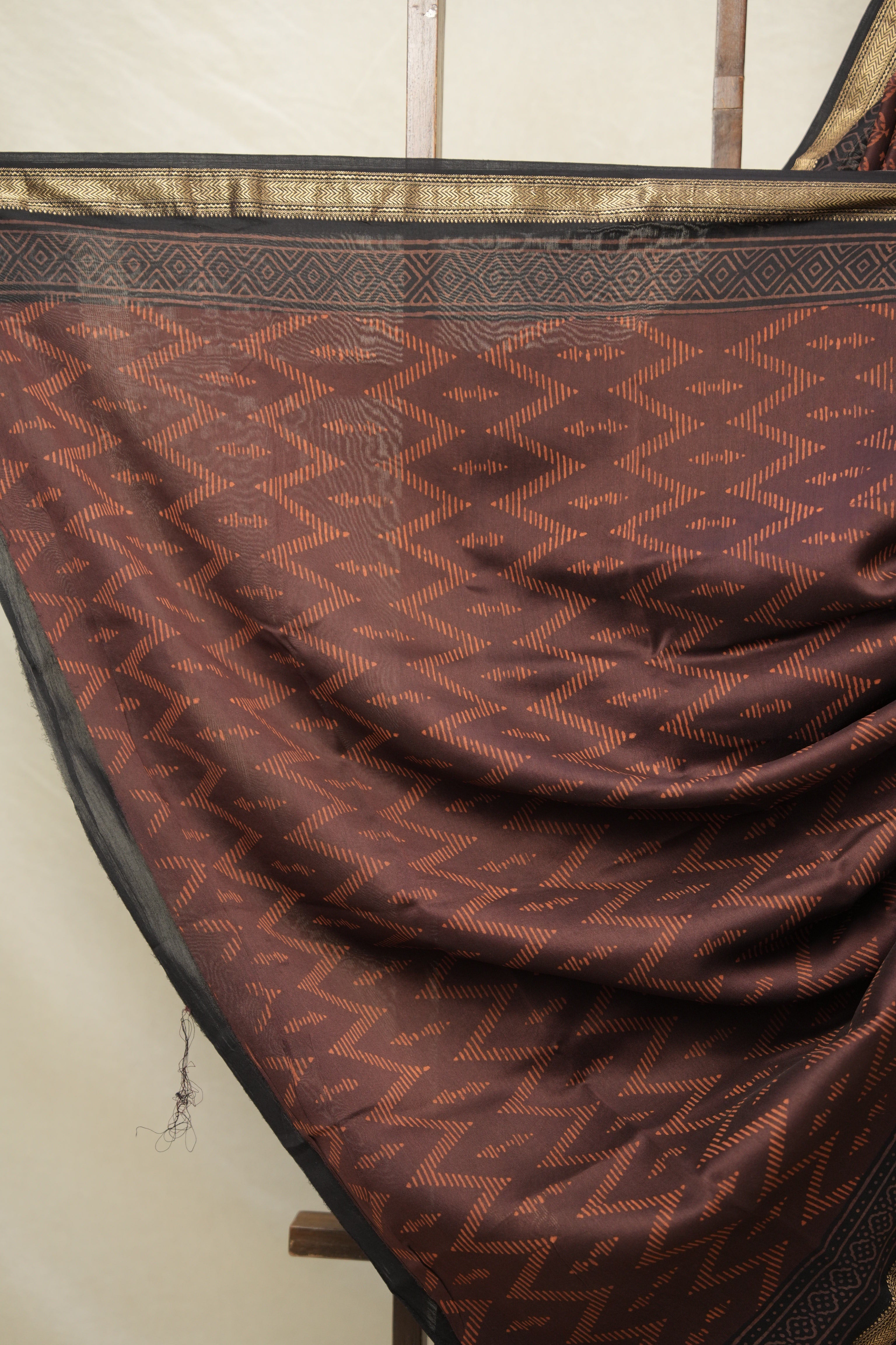 Maroon Brown HBP Cotton Silk Saree With Maheshwari Border - SRMBCSS1418