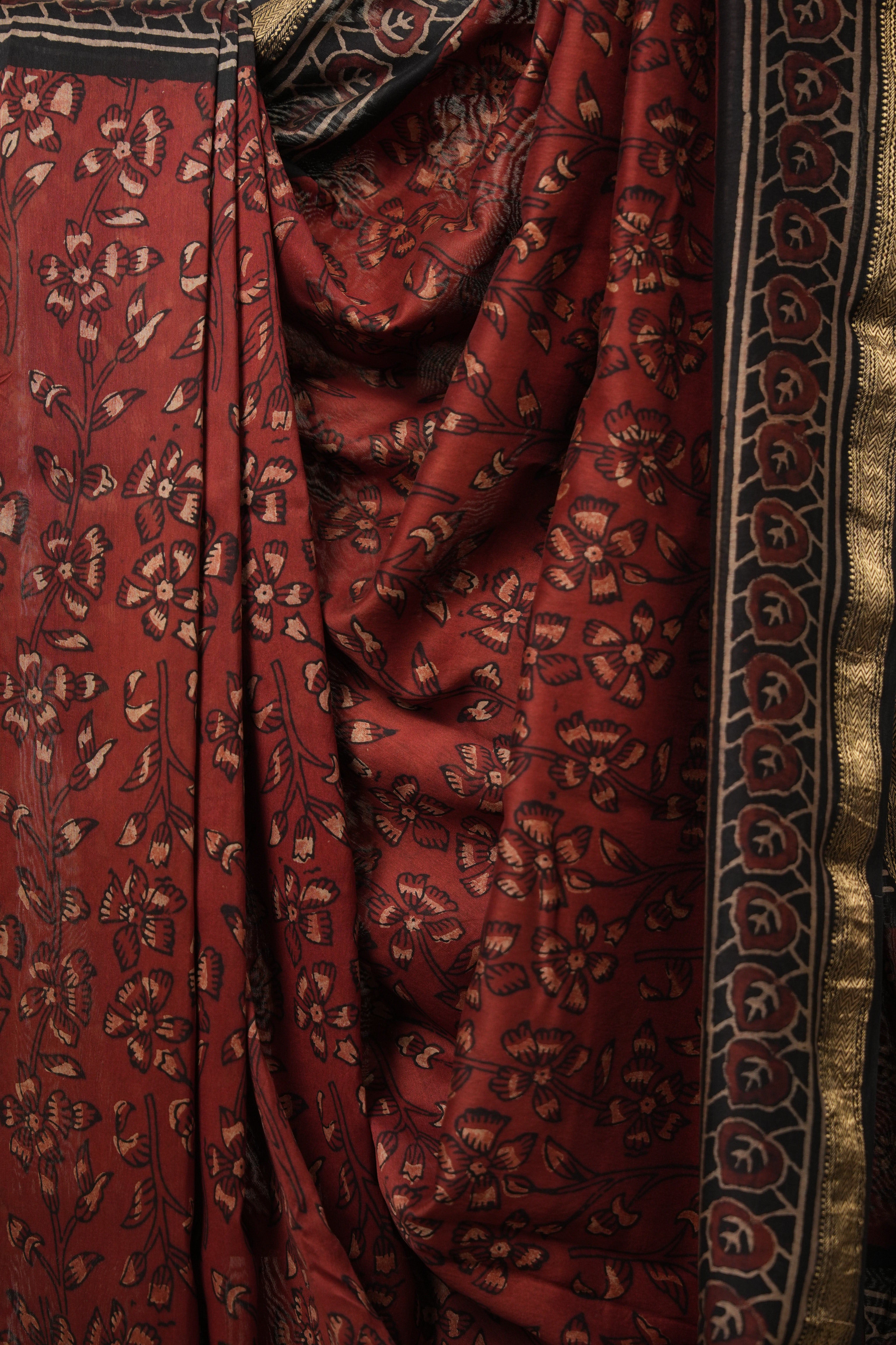 Maroon HBP Cotton Silk Saree With Maheshwari Border - SRMCSS1409