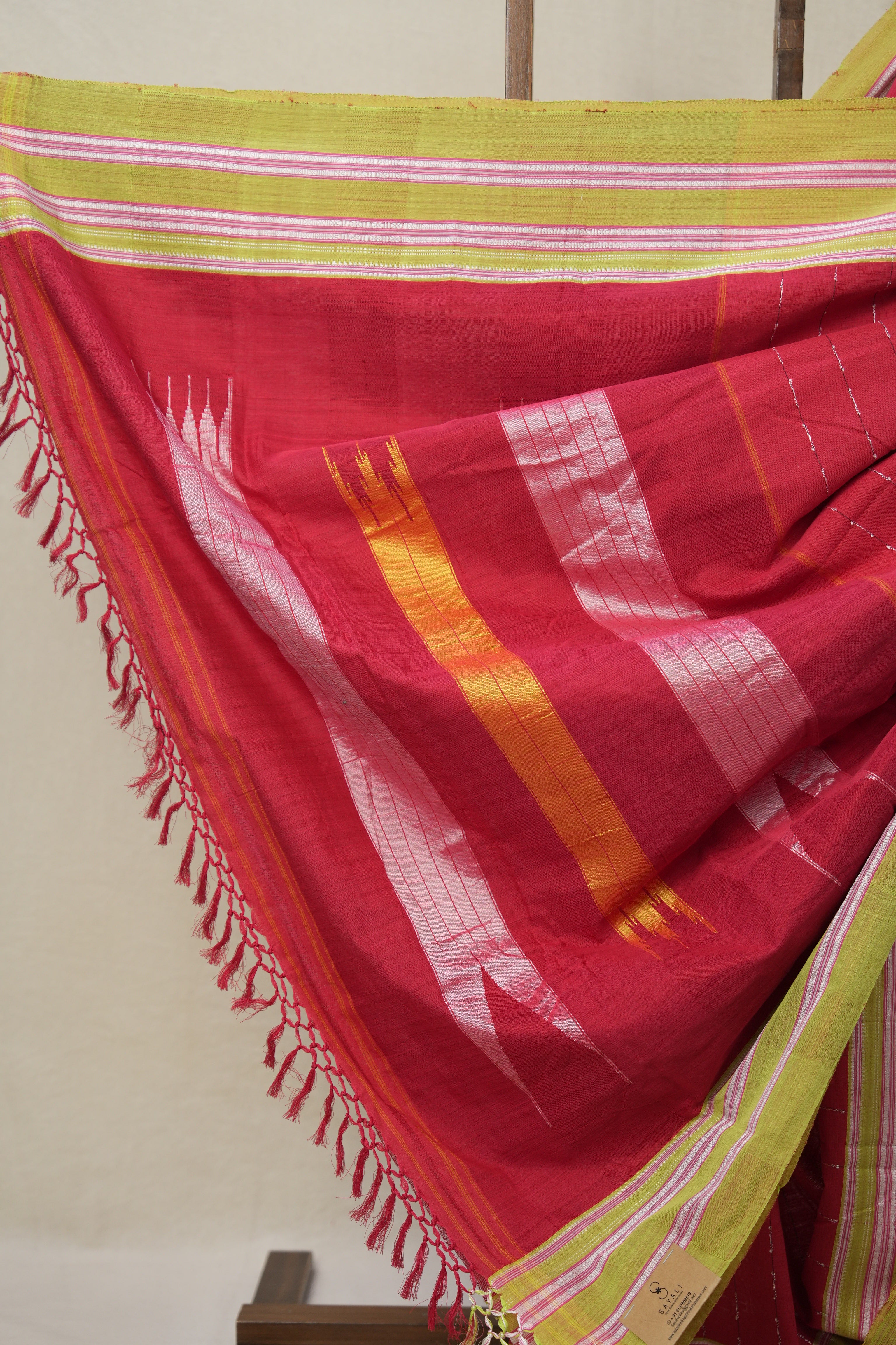 Red Cotton Ilkal Saree With Gayatri Border - SRRCIS841