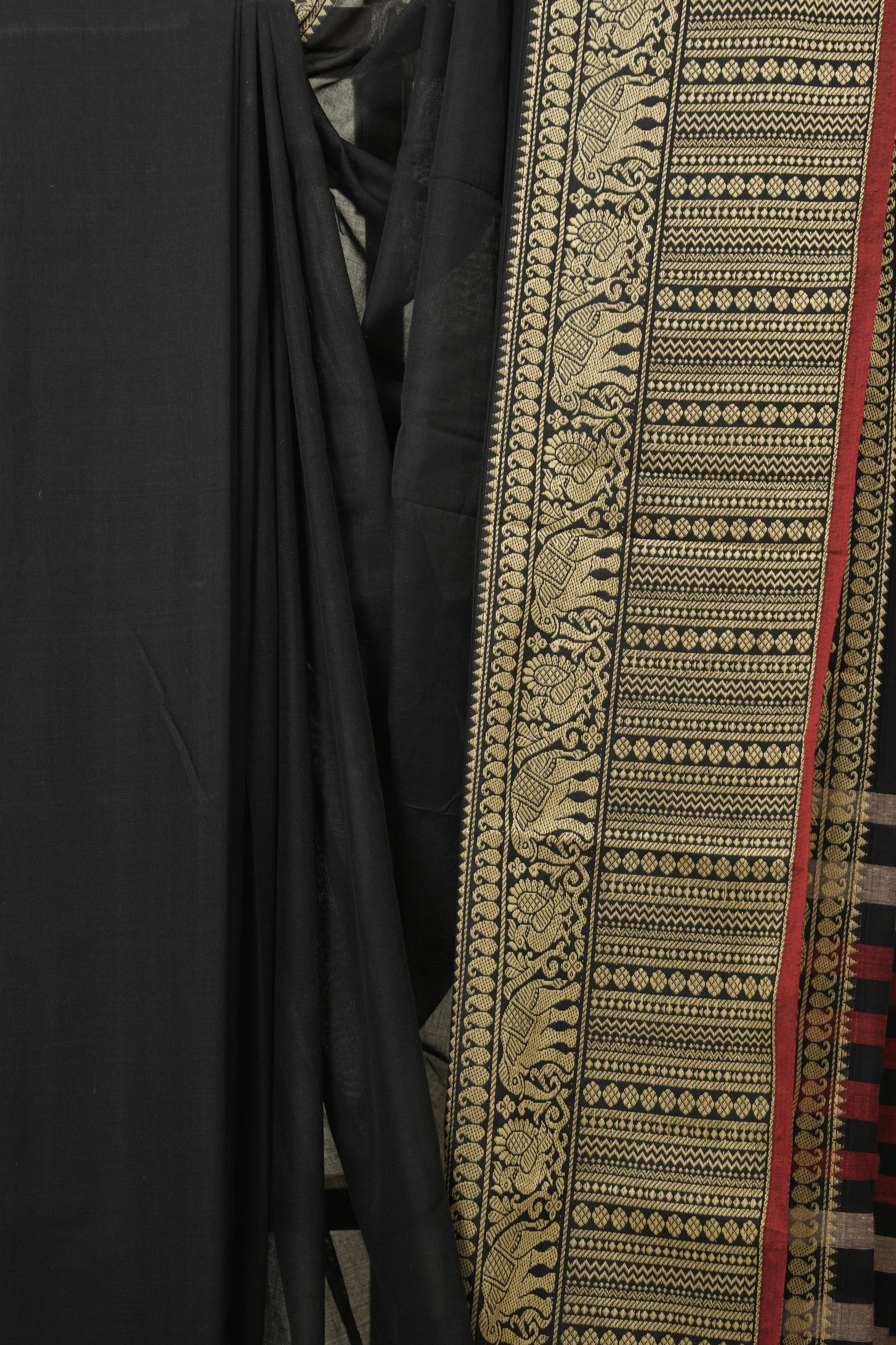 Black Narayan Peth Cotton Saree - SRBNPCS23
