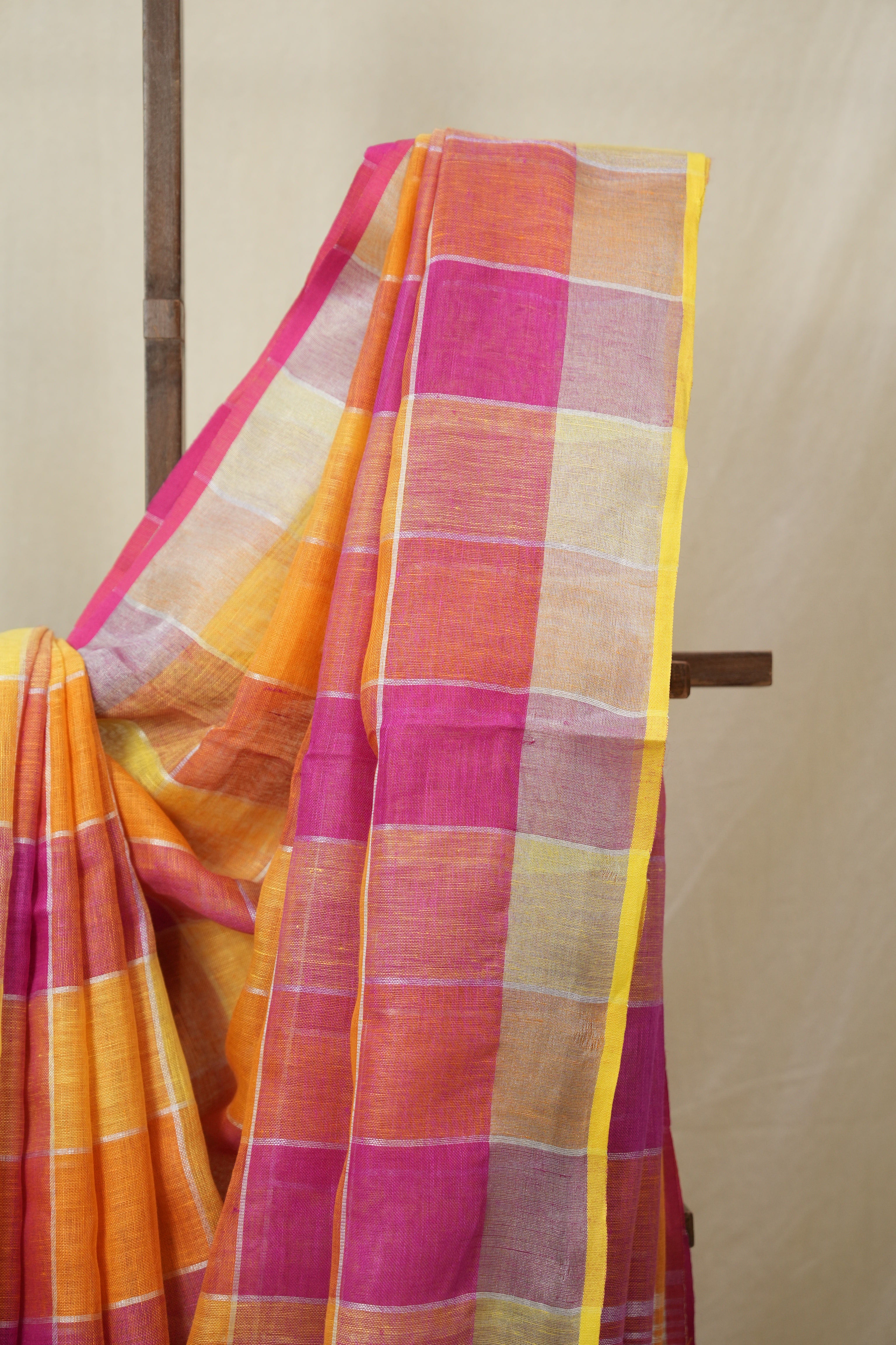Multicolour Linen Saree With Tassels - SRMLS507
