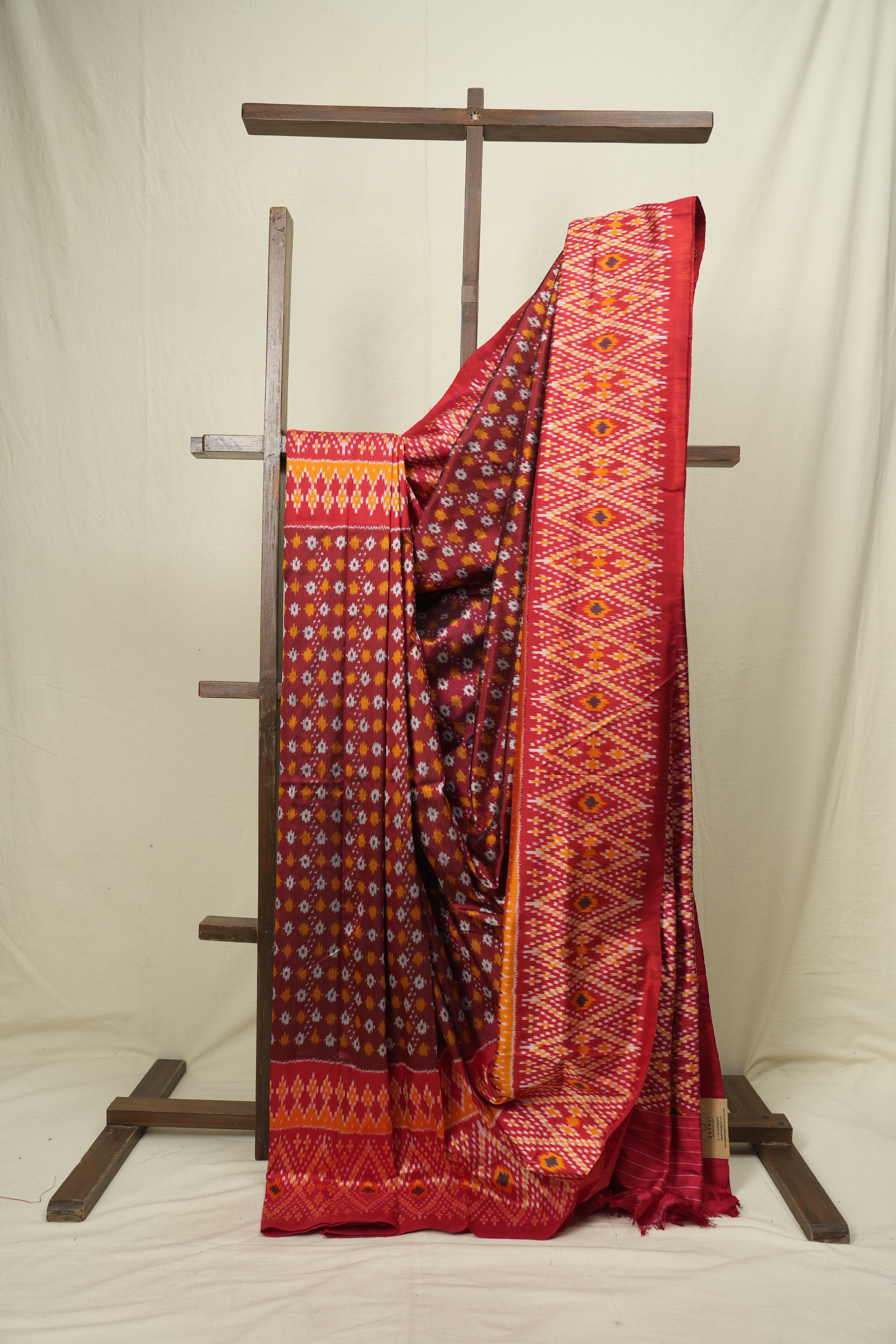 Maroon Pochampalli Silk Ikat Saree - SRMPSIS324