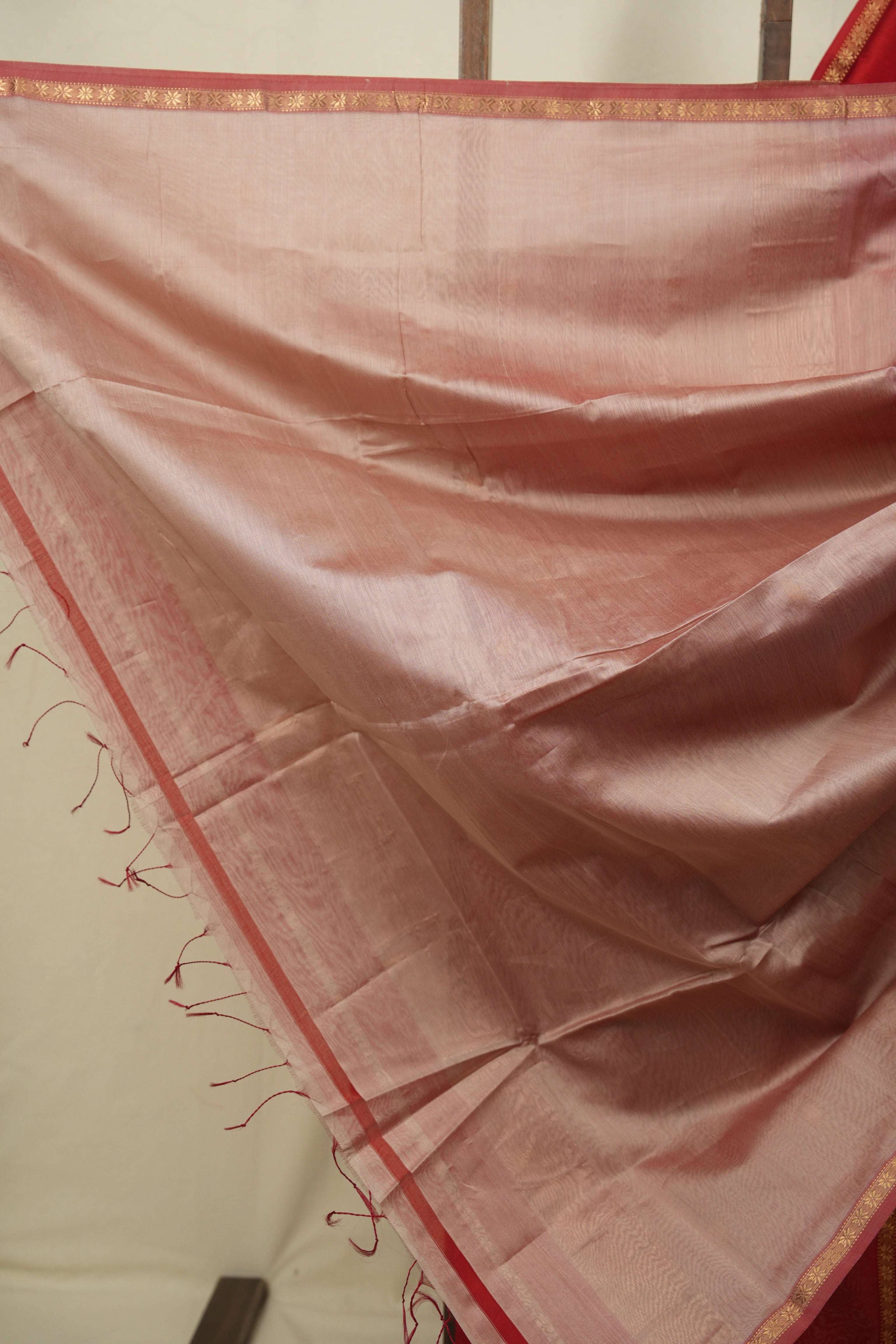 Red Maheshwari Saree - SRRMS1385