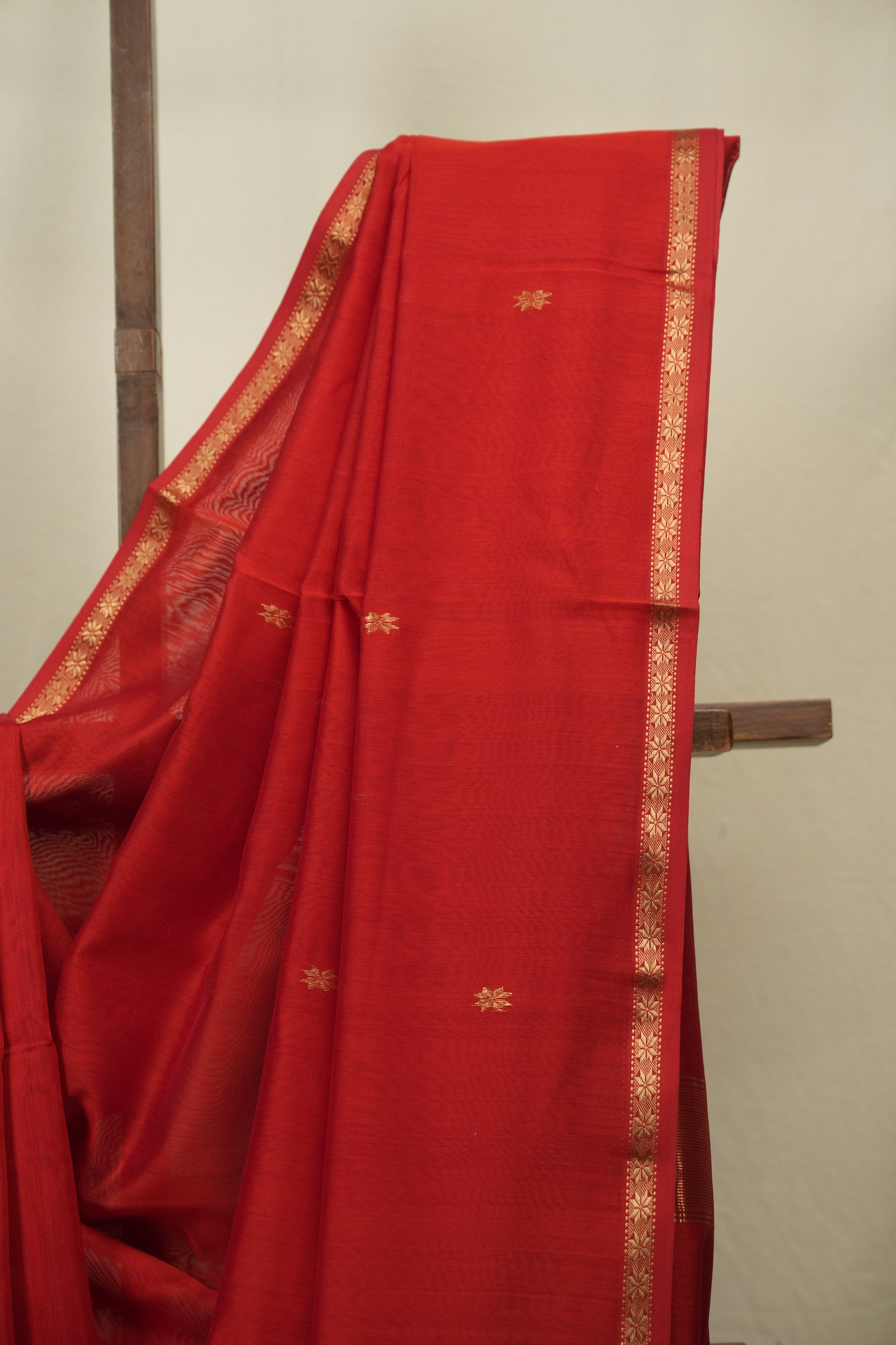 Red Maheshwari Saree - SRRMS1388