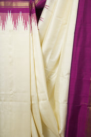 Off White Pochampalli Silk Ikat Saree - SROWPSIS329