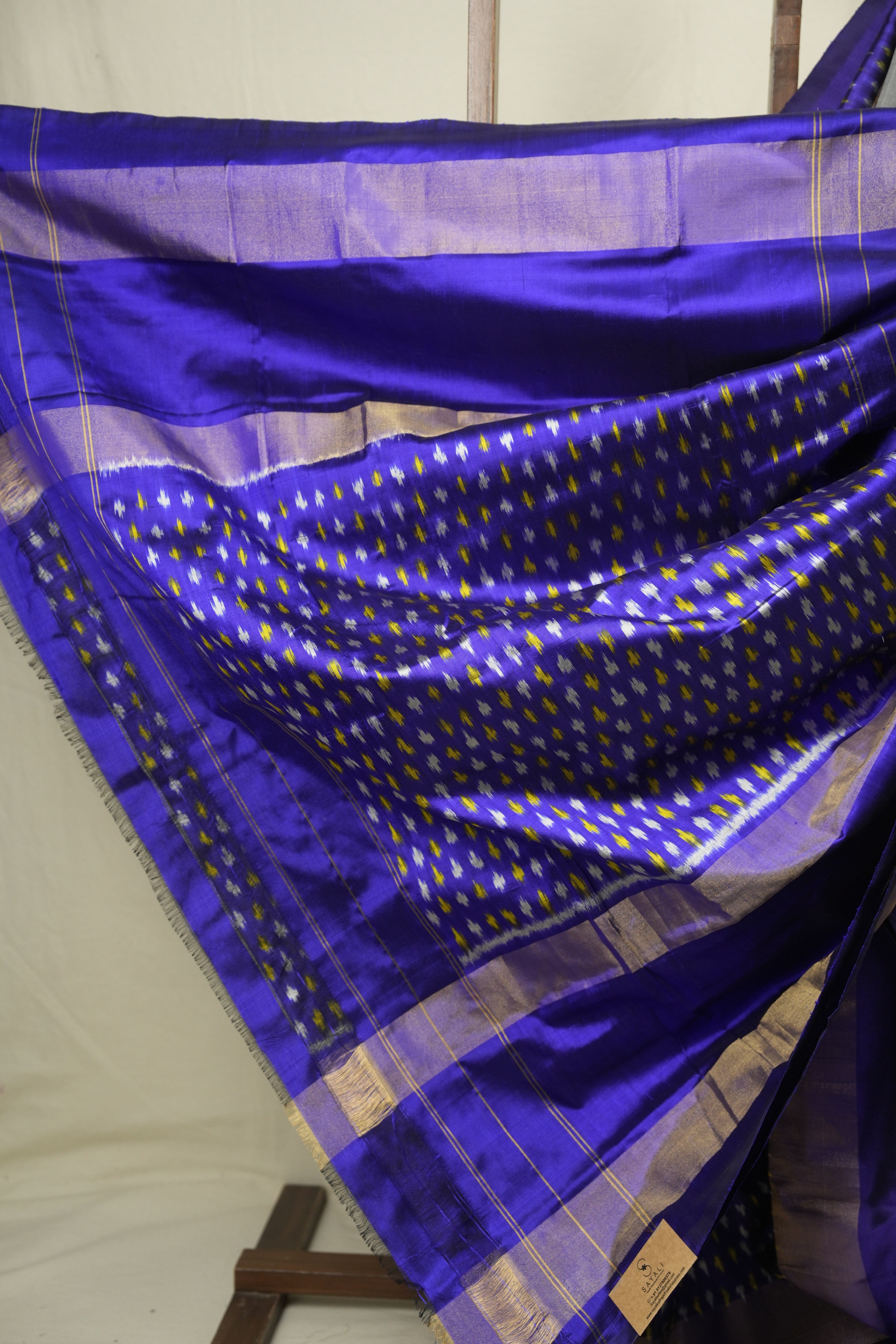 Grey Pochampalli Silk Ikat Saree - SRGPSIS332