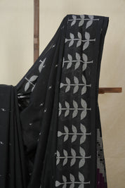 Black Bengal Cotton Jamdani Saree - SRBBCJS254