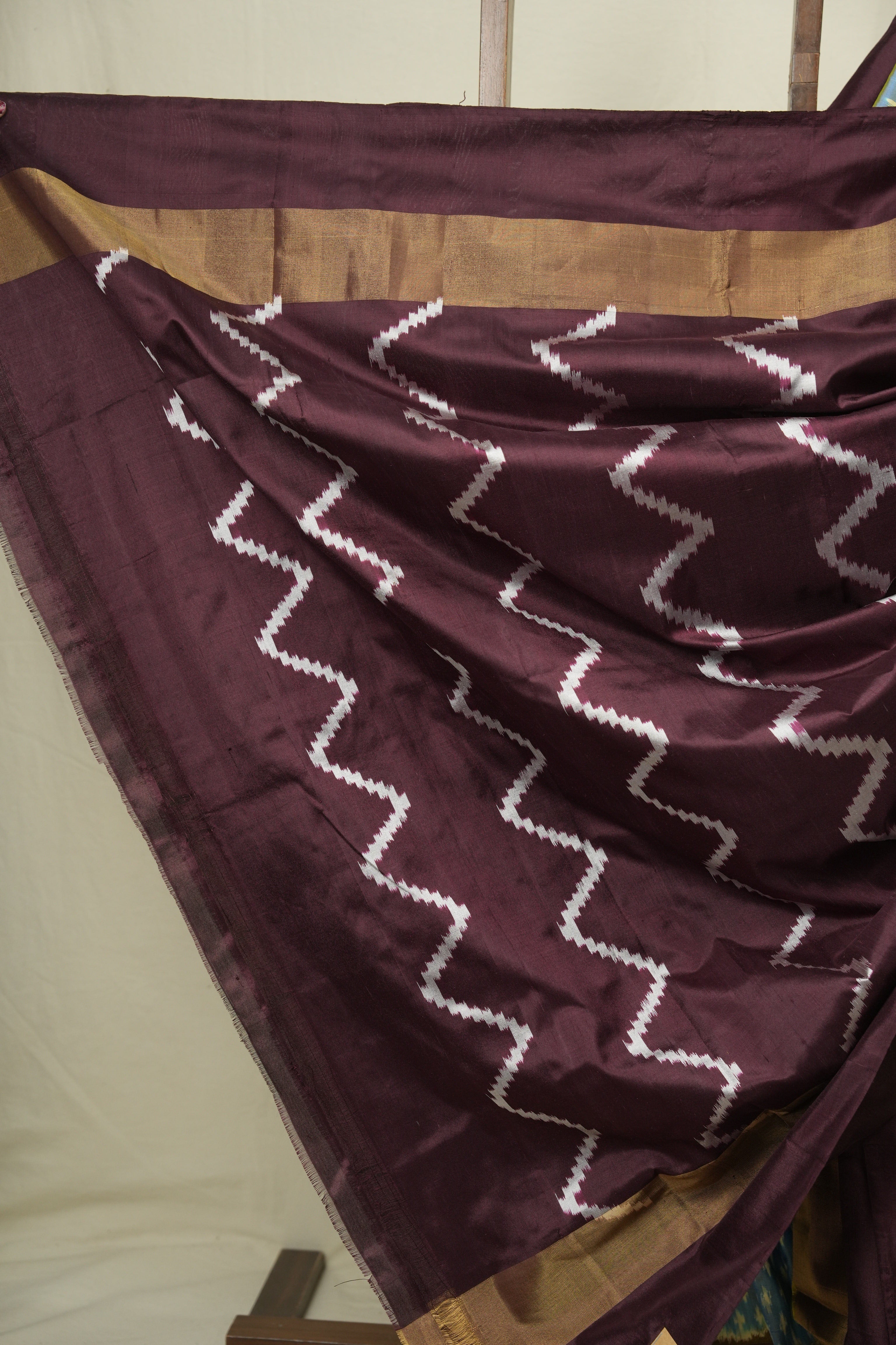 Dual Tone Blue Pochampalli Silk Ikat Saree - SRDTBPSIS331