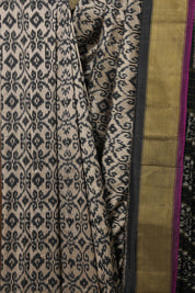 Cream Black Pochampalli Silk Ikat Saree - SRCBPSIS198