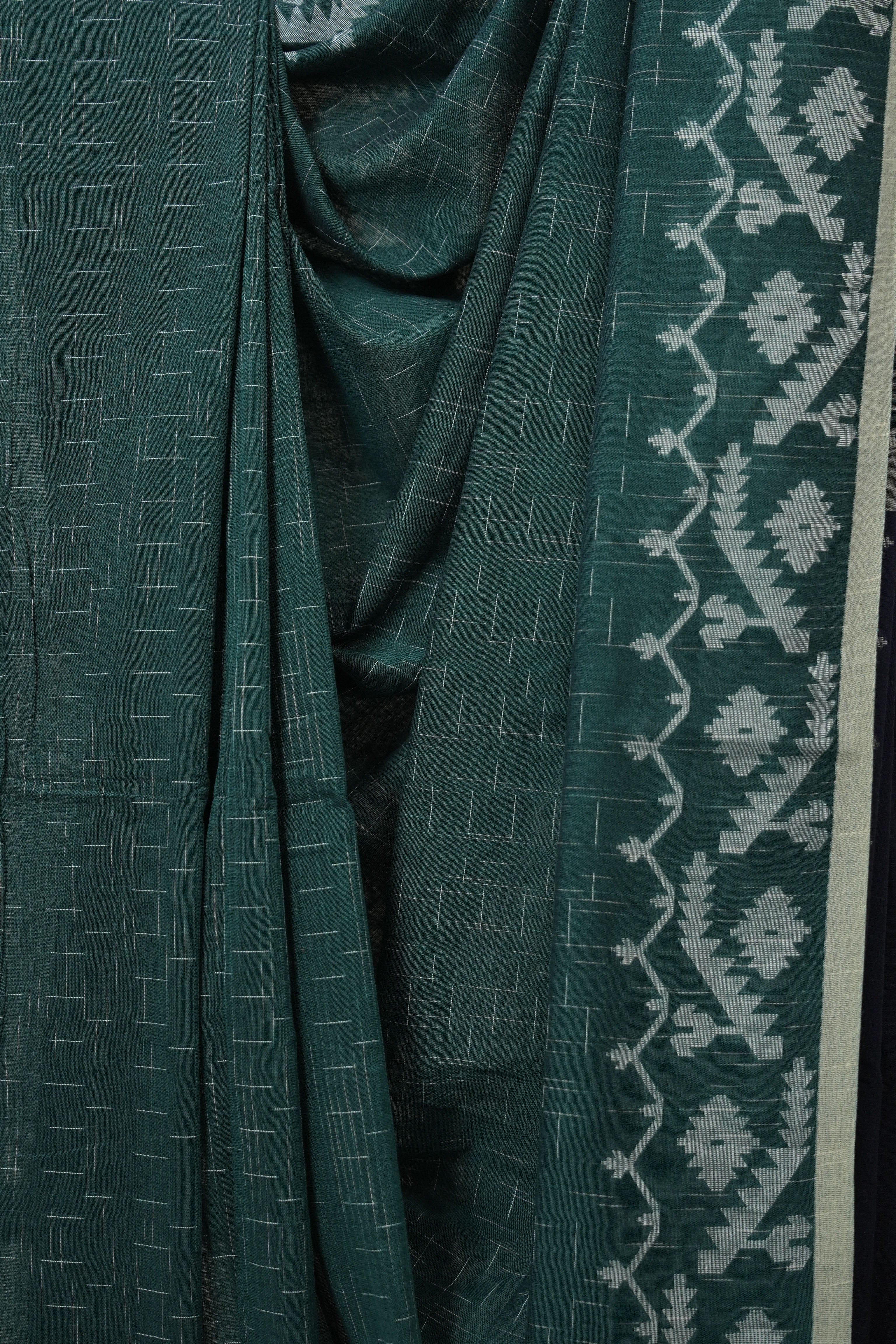 Green Bengal Cotton Jamdani Saree - SRGBCJS252