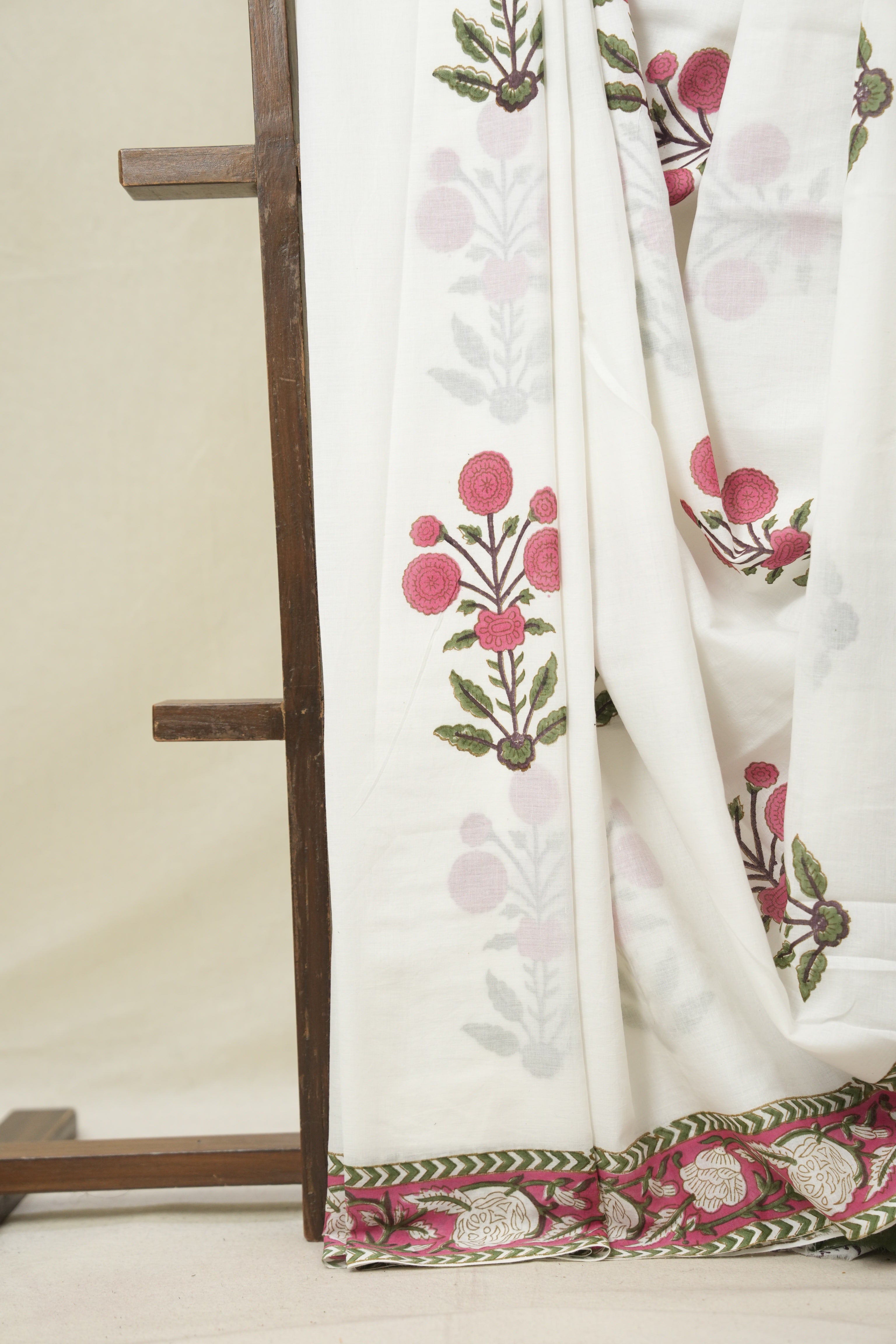 White HBP Cotton Saree - SRWCS3247