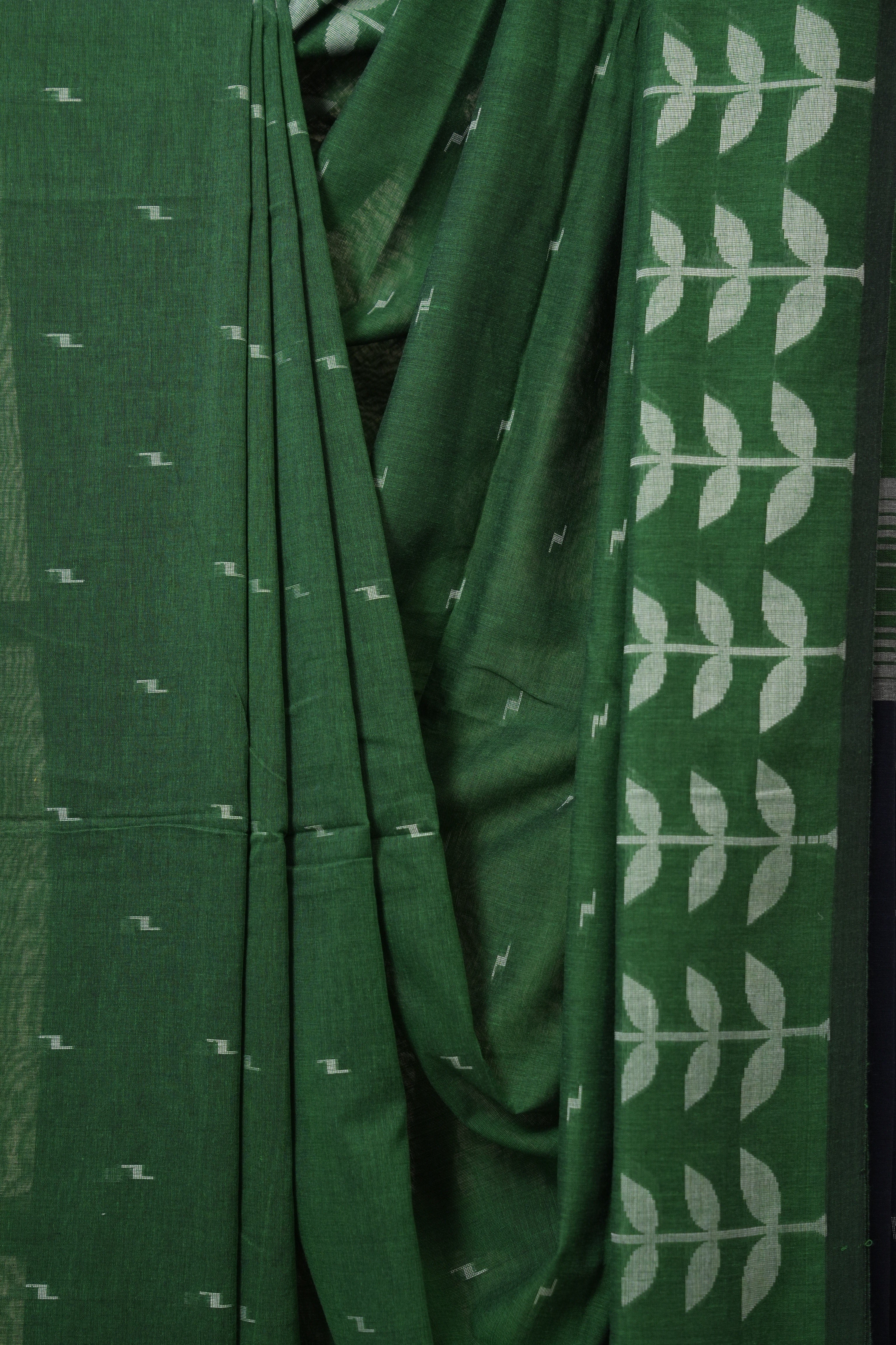 Bottle Green Bengal Cotton Jamdani Saree - SRBGBCJS253