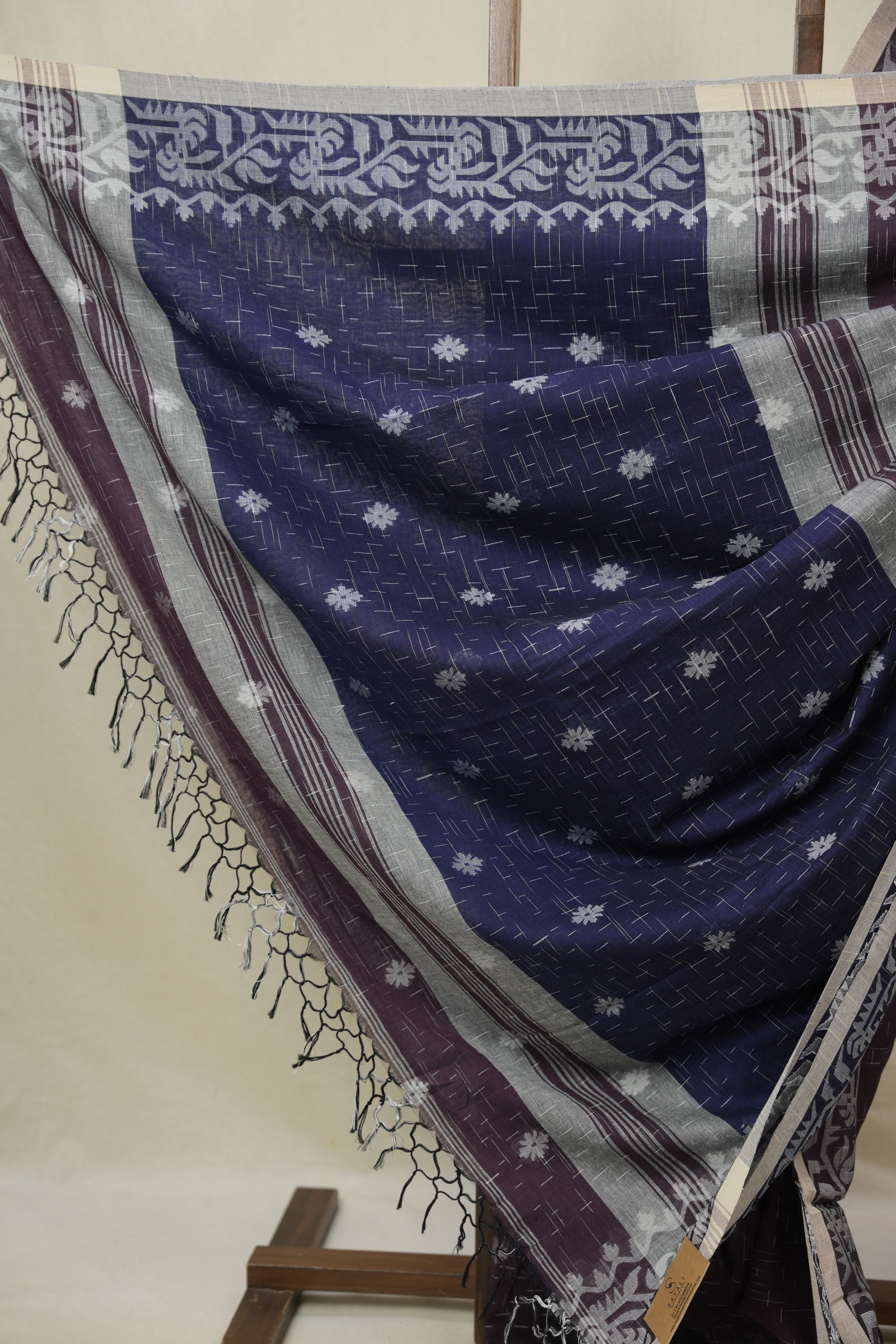 Plum Bengal Cotton Jamdani Saree - SRPBCJS256