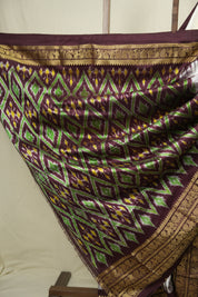 White Pochampalli Silk Ikat Saree - SRWPSIS320