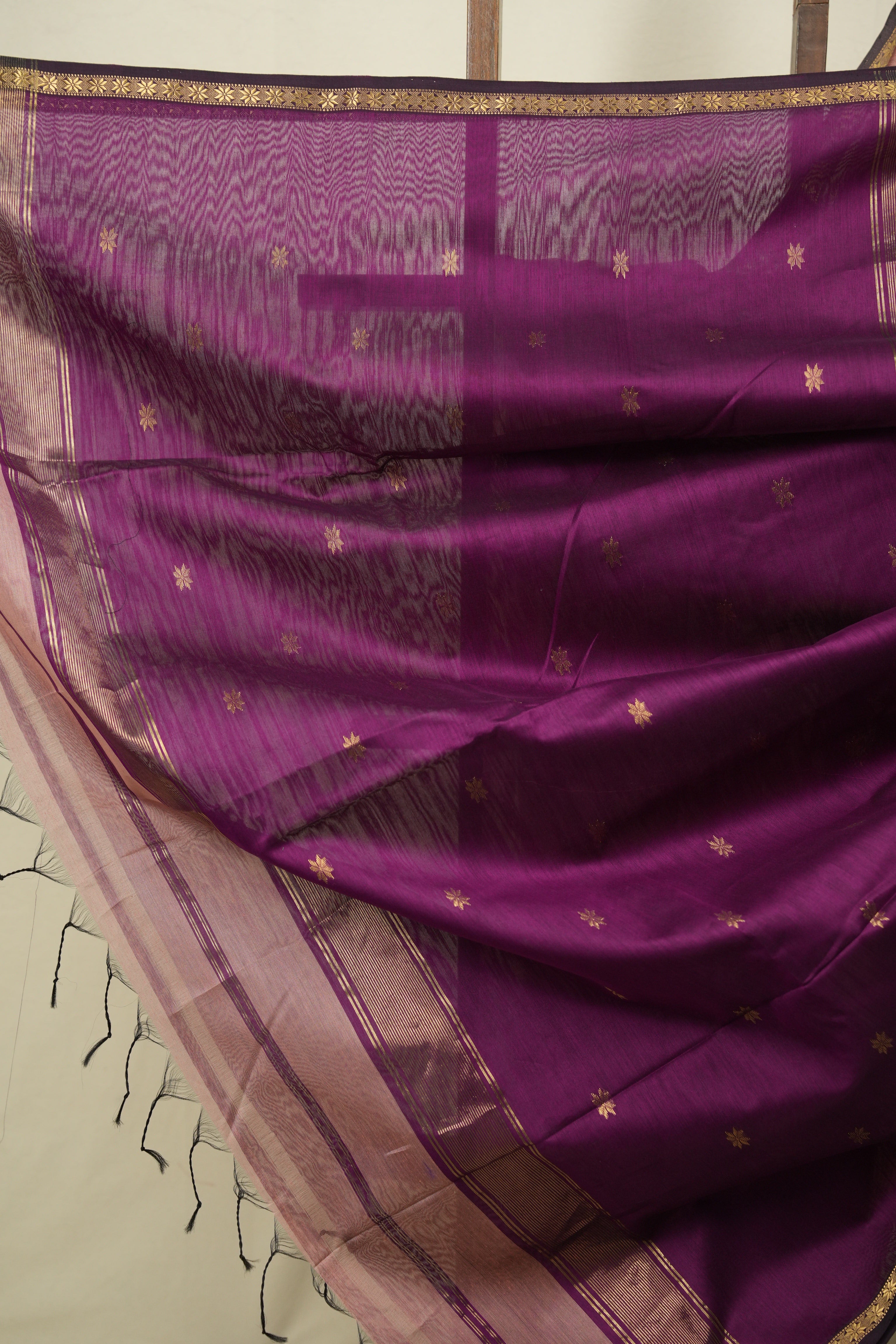 Onion Pink Maheshwari Saree - SROPMS1379