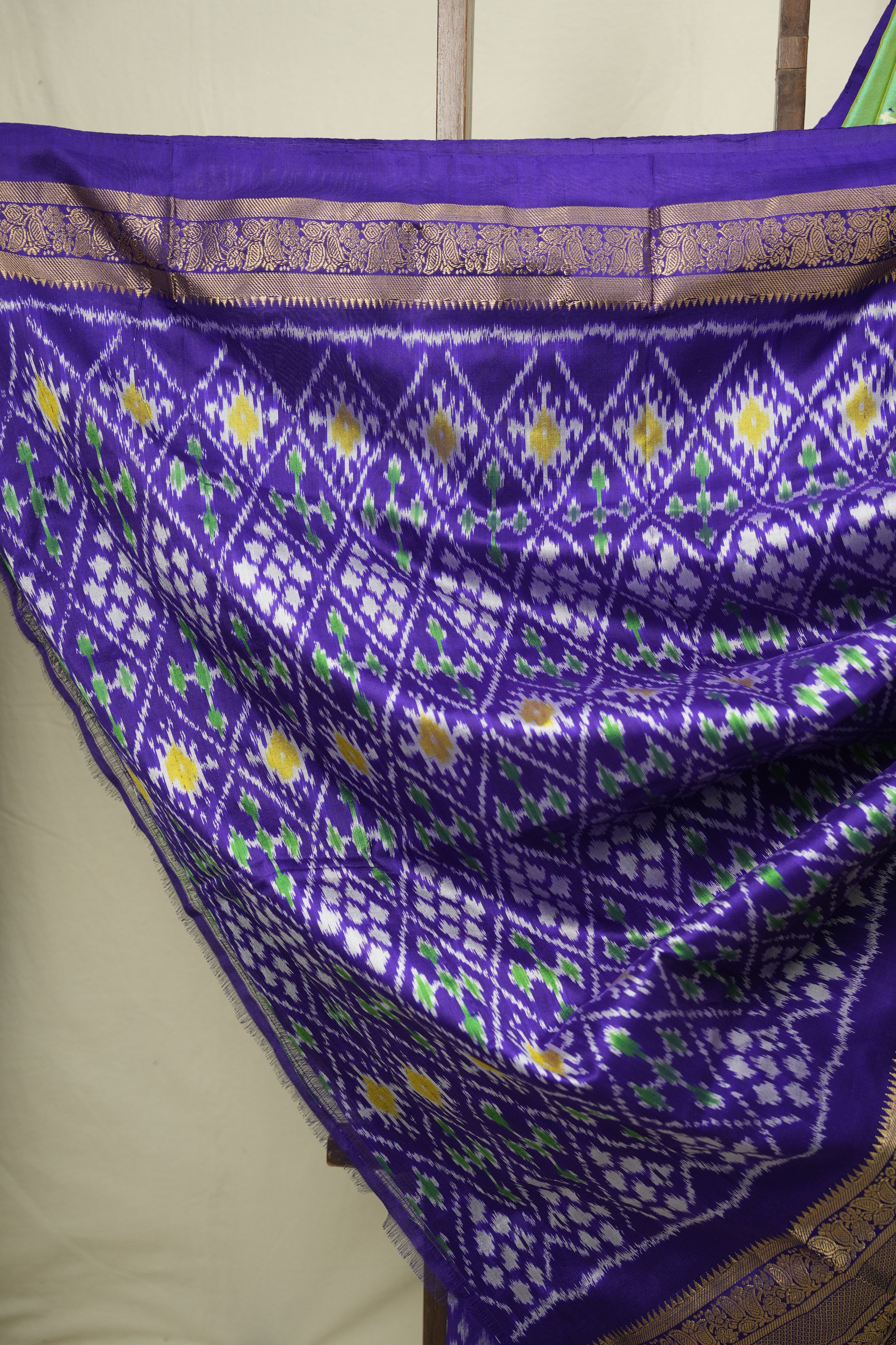 Two Tone Teal Pochampalli Silk Ikat Saree - SRTPSIS317