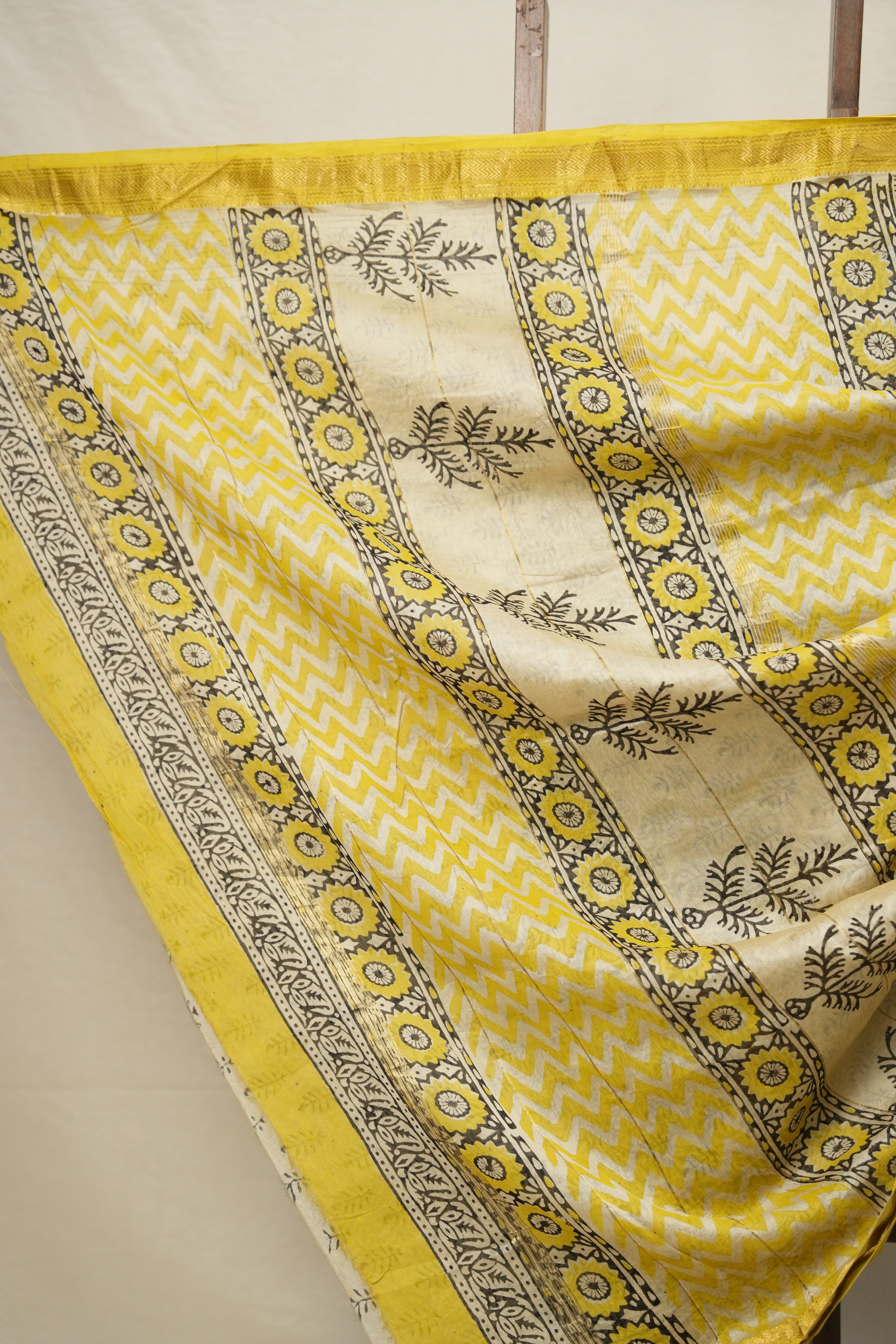 Teal Blue HBP Cotton Silk Saree With Maheshwari Border - SRTBCSS1277