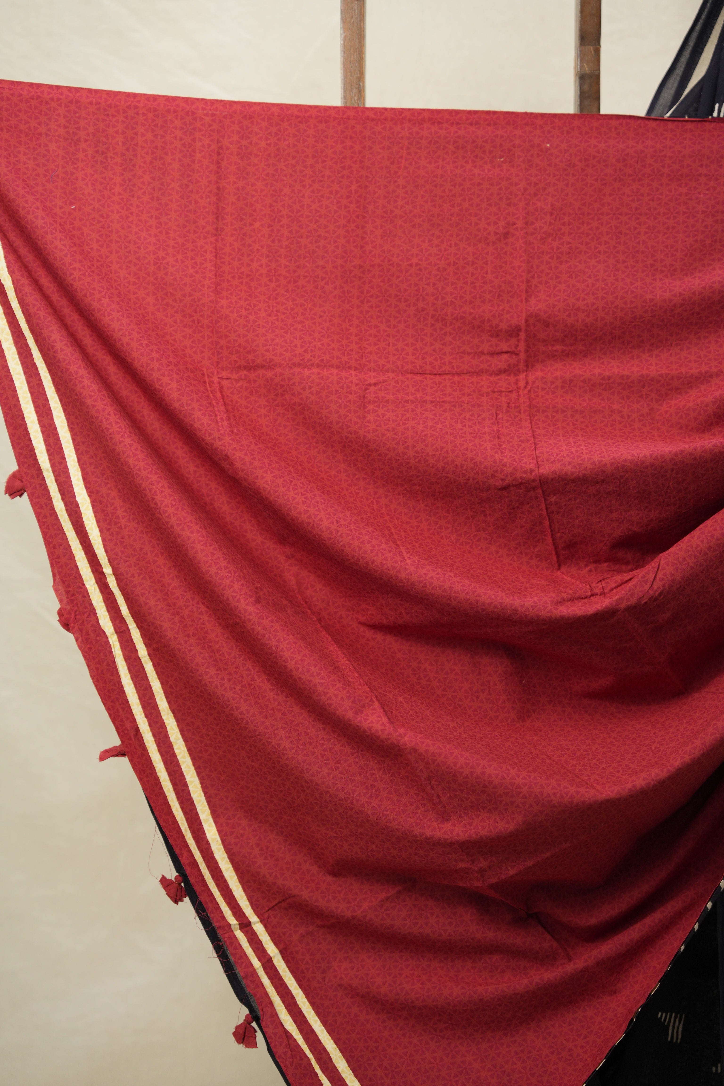 Black Cream HBP Cotton Saree - SRBCCS3103