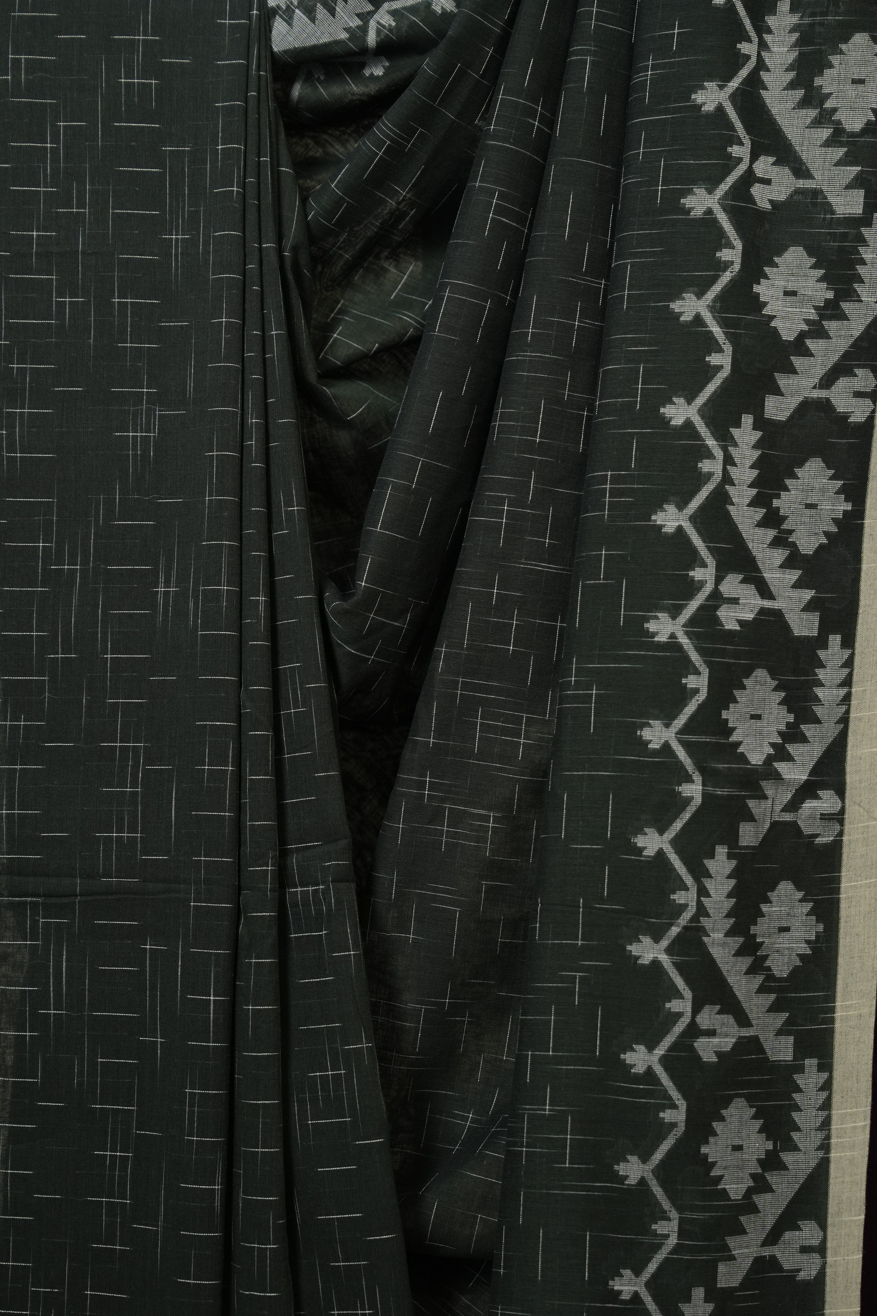 Olive Green Bengal Cotton Jamdani Saree - SROGBCJS257
