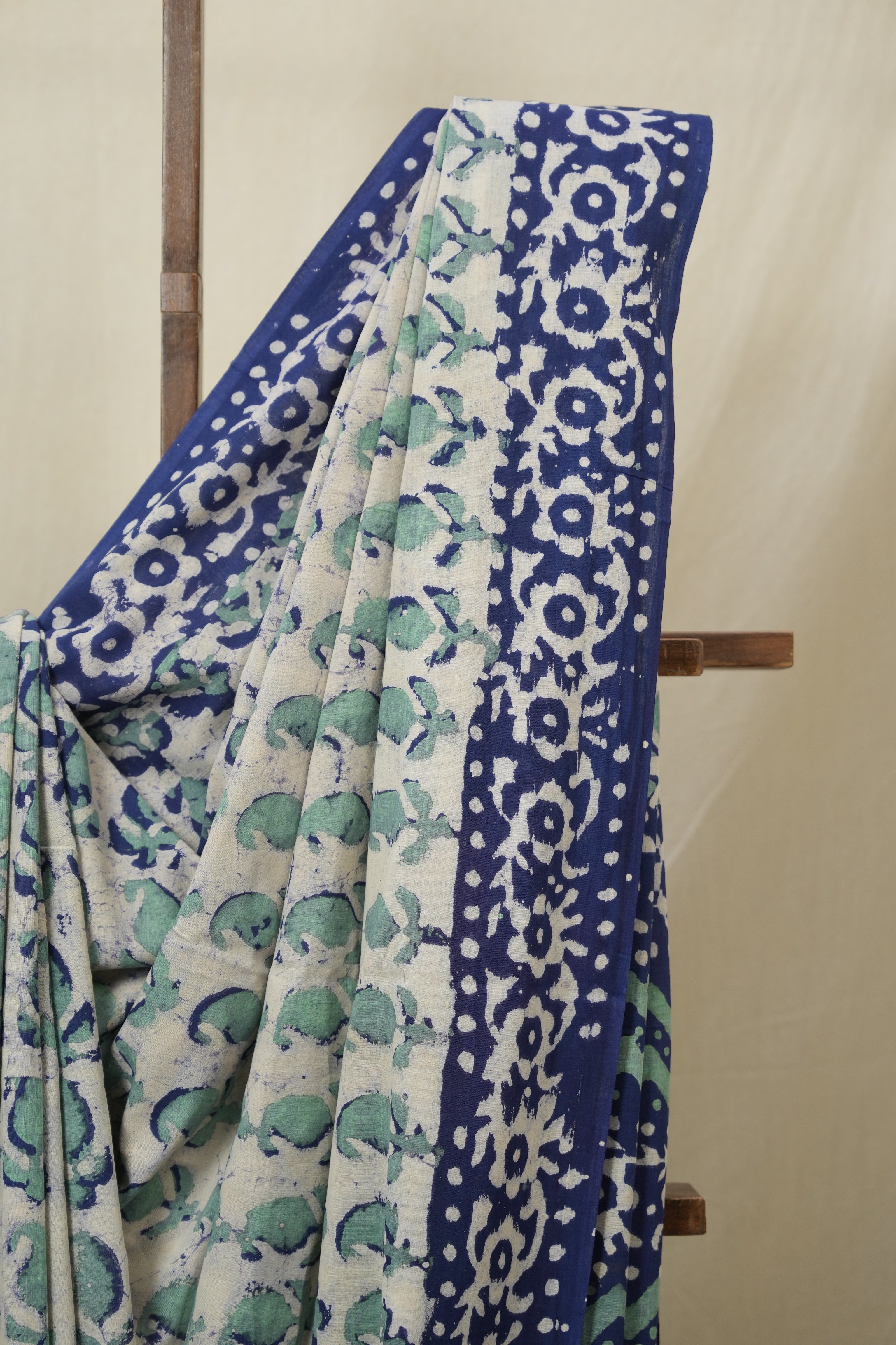 Off  -White HBP Cotton Saree - SROWCS3253