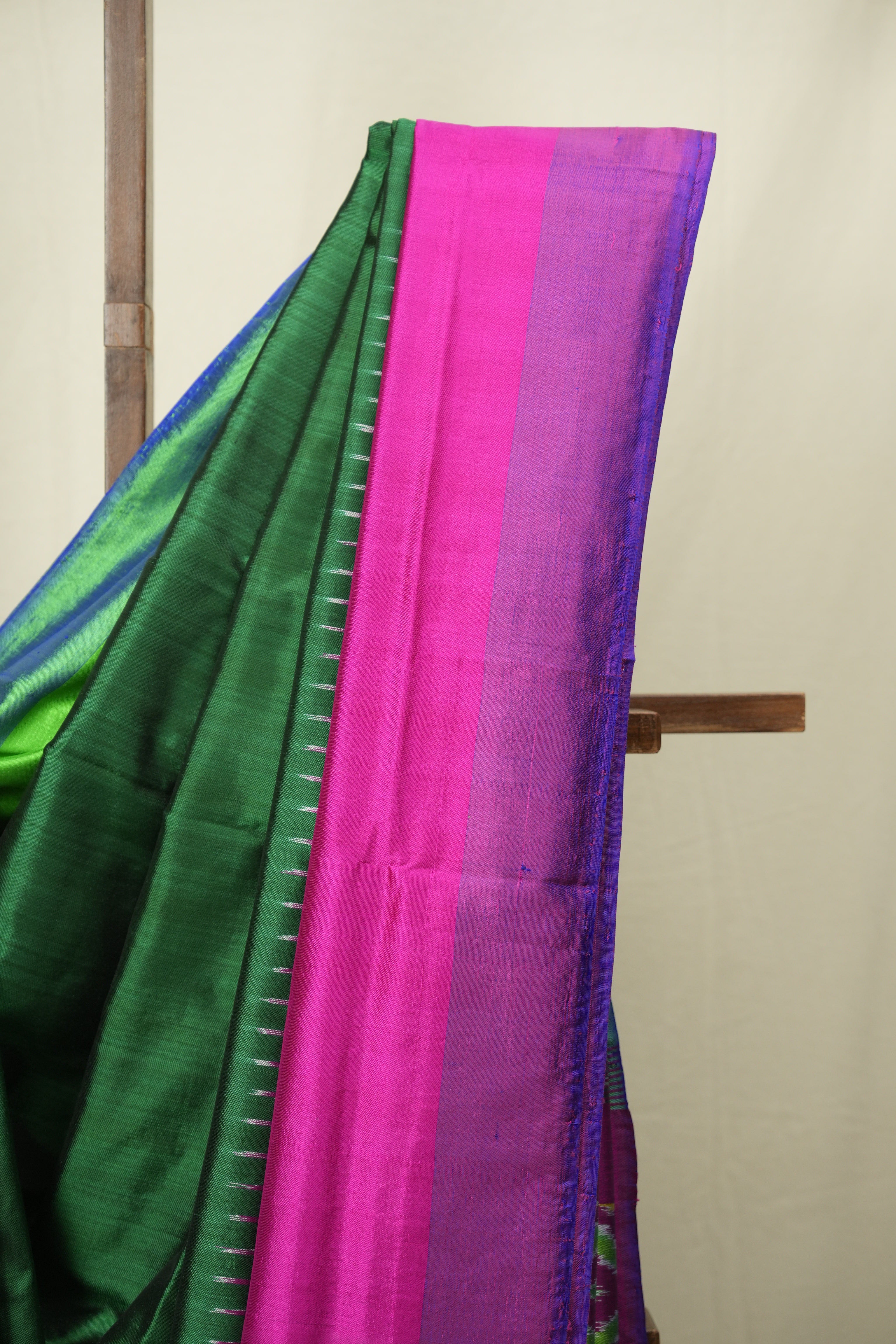 Green Pochampalli Silk Ikat Saree - SRGPSIS314