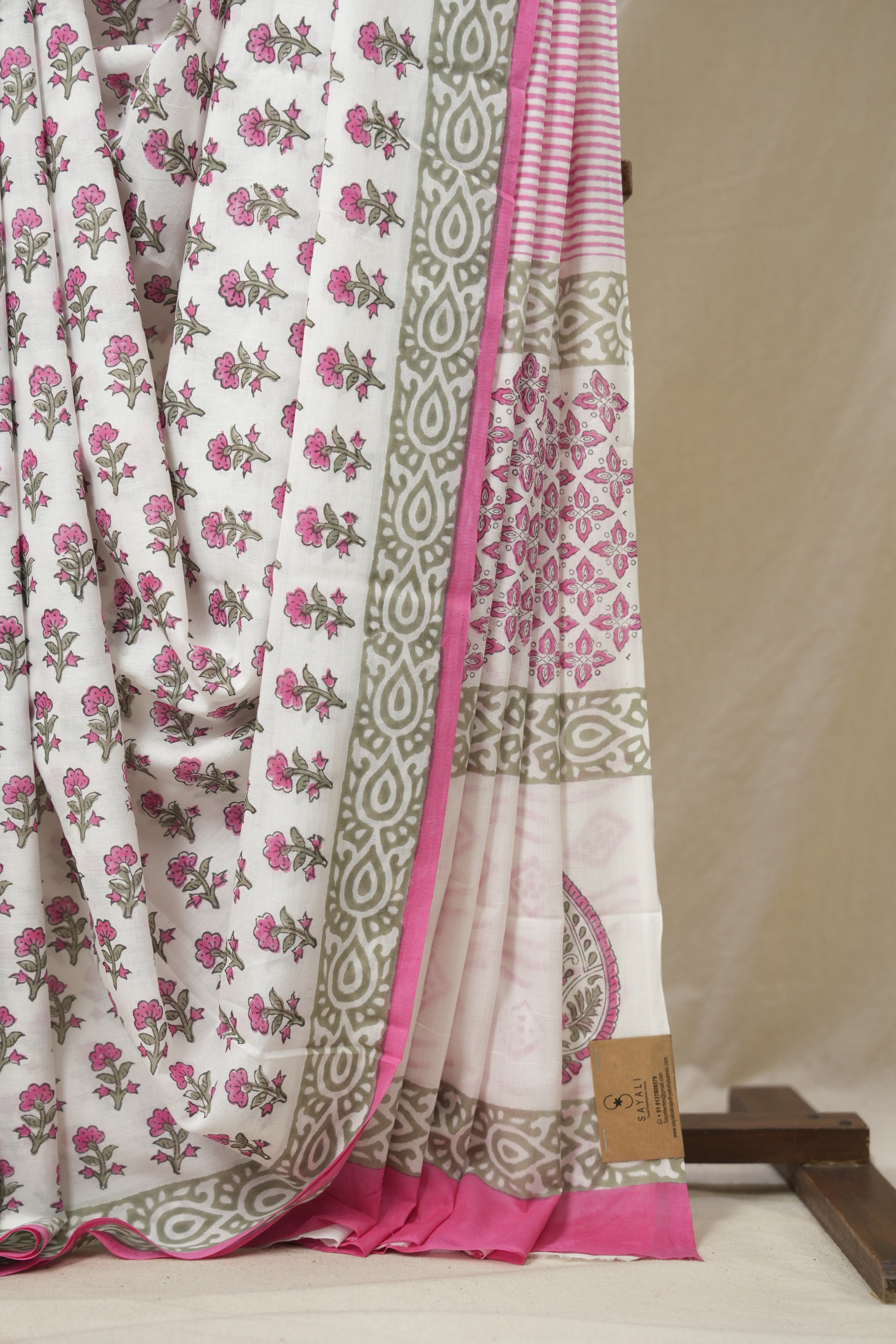White HBP Cotton Saree - SRWCS3233