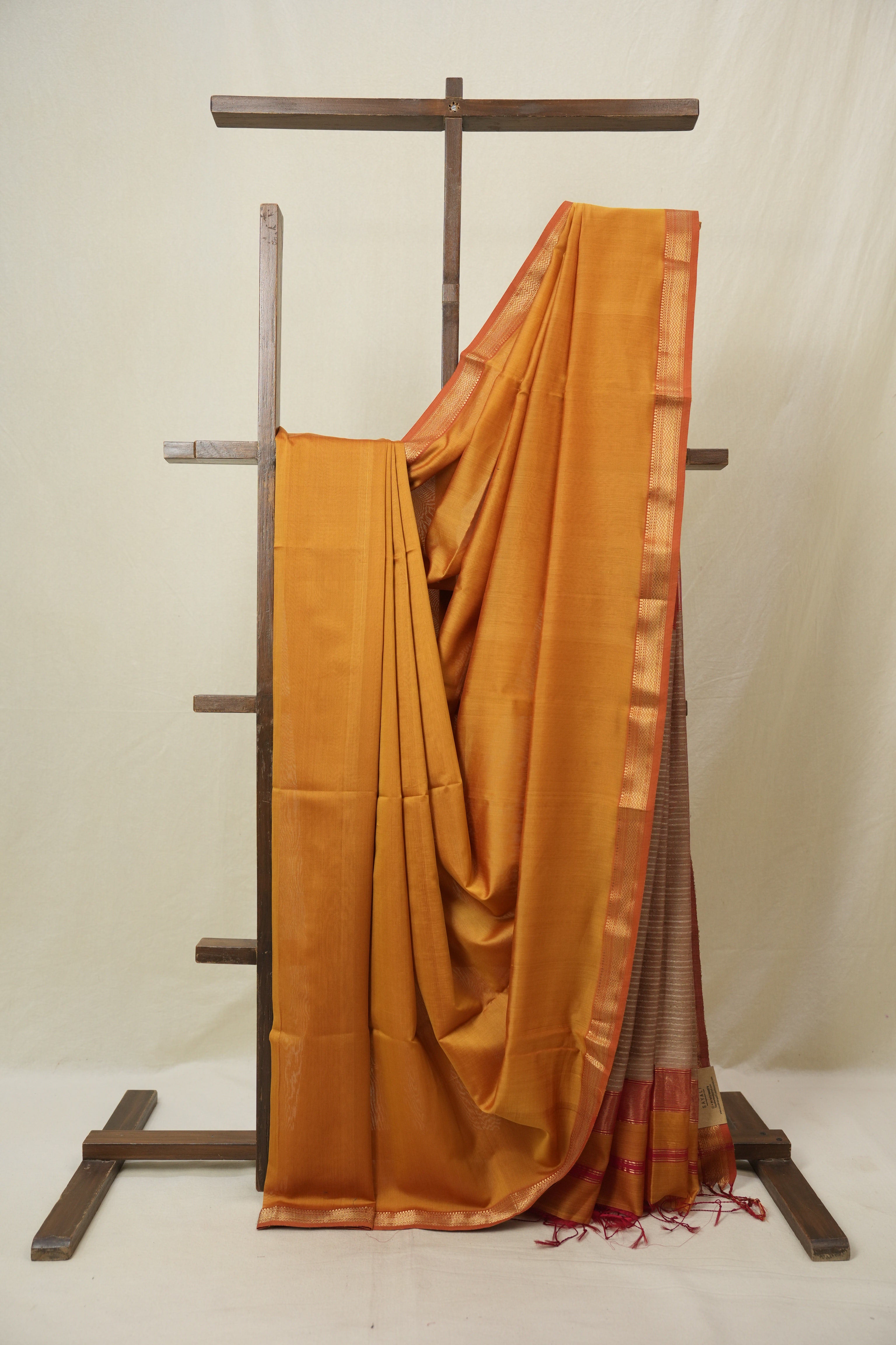 Mustard Maheshwari Saree - SRMMS1081