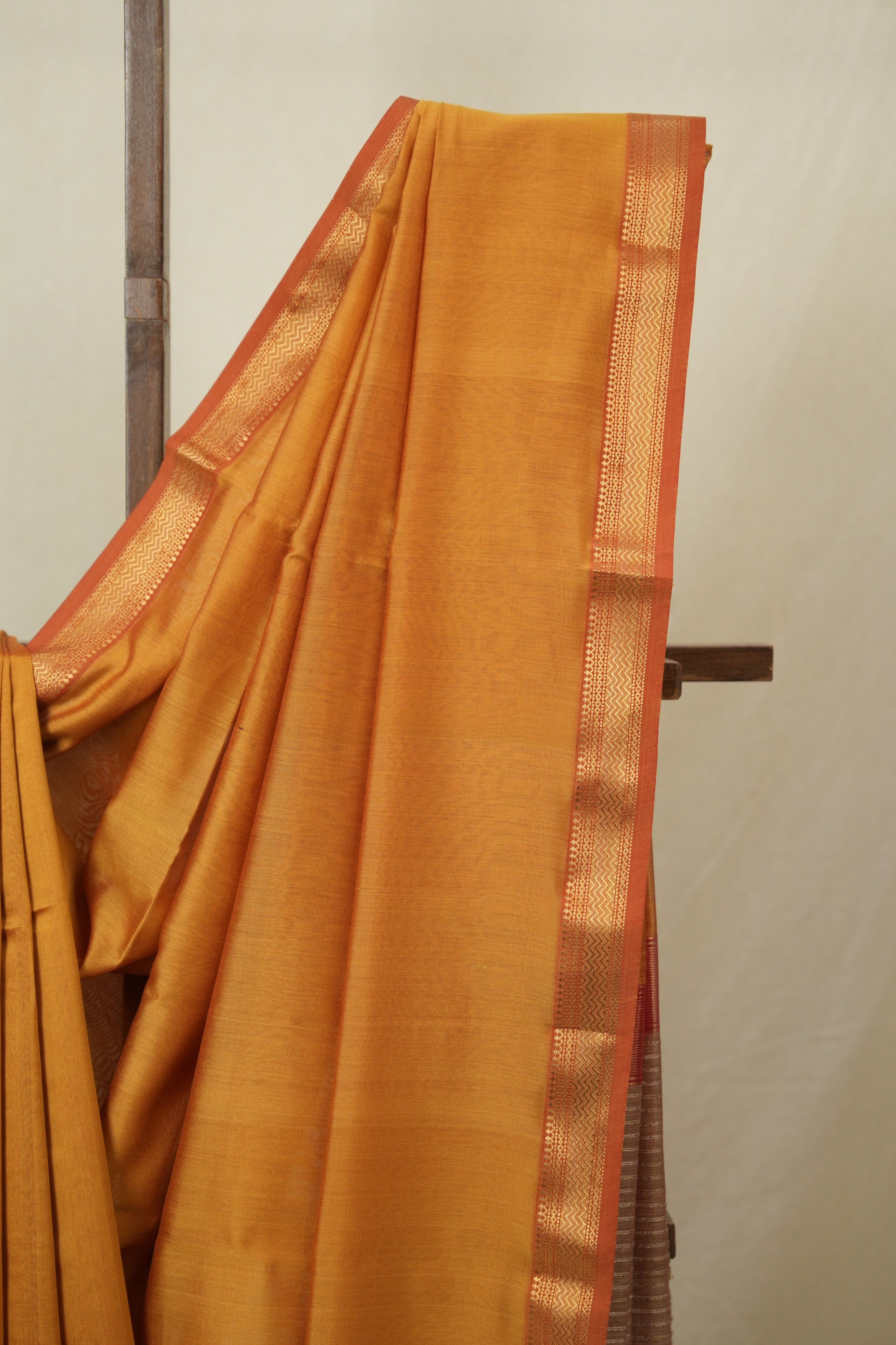 Mustard Maheshwari Saree - SRMMS1081