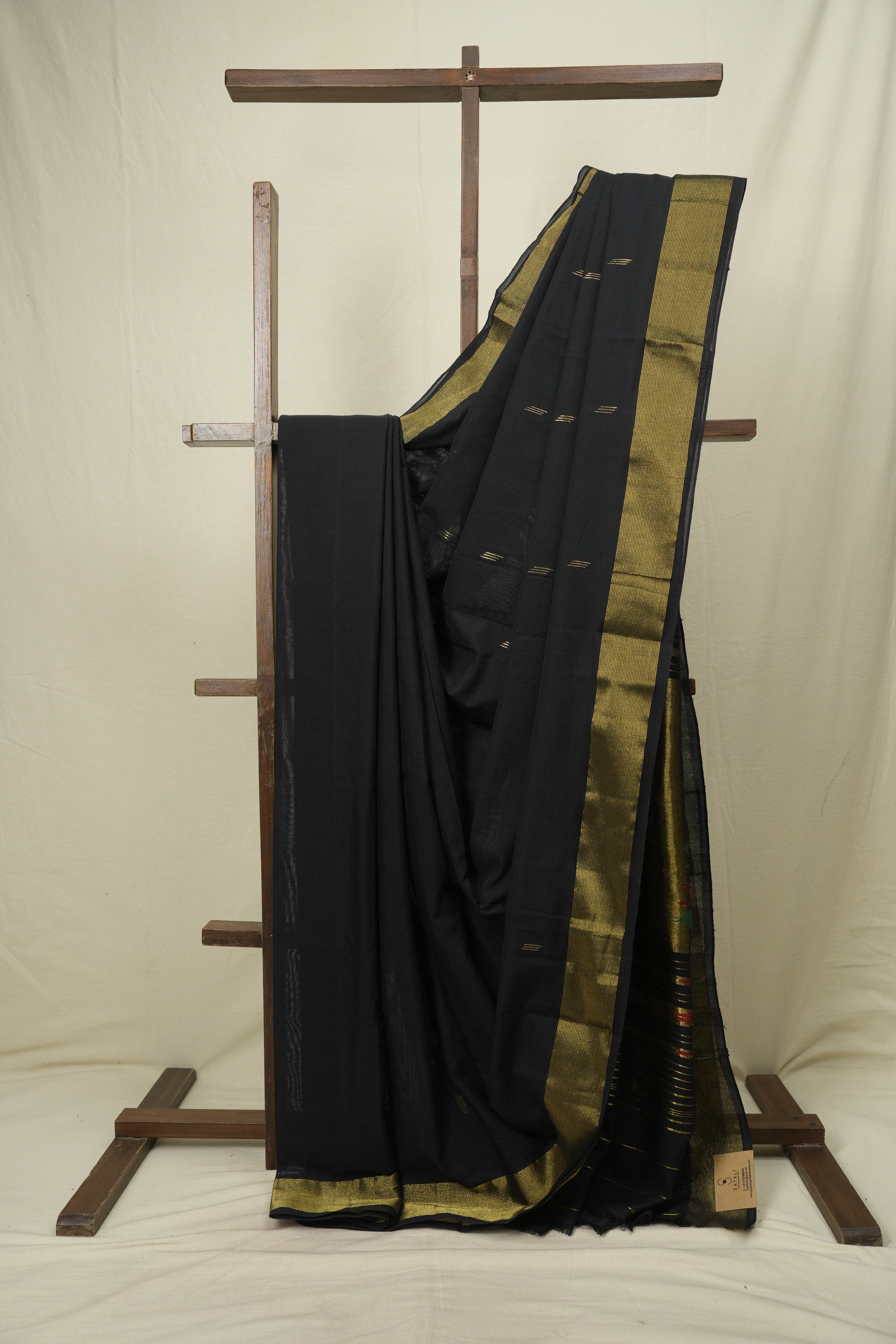 Black Cotton Paithani Saree - SRBCPS820