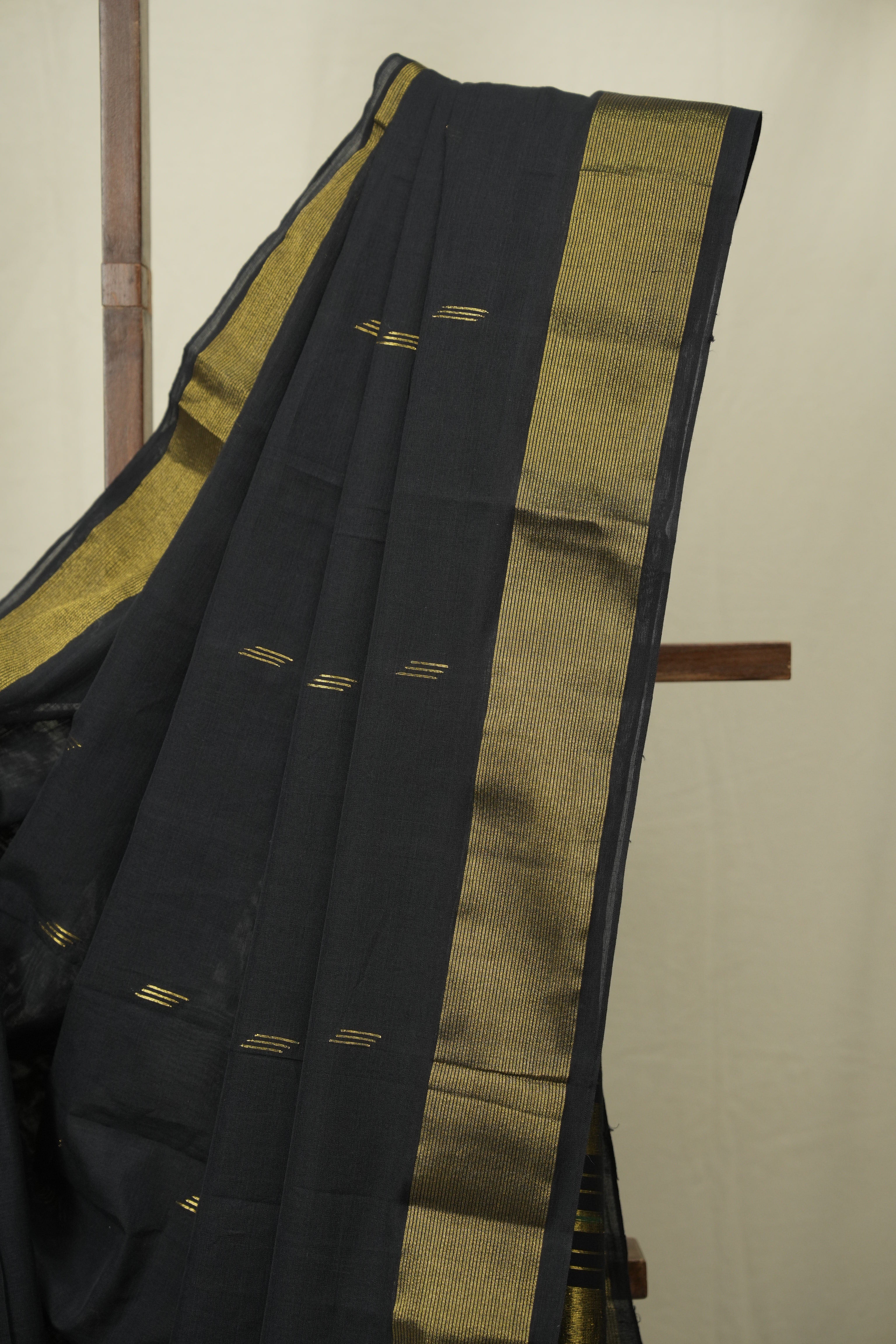 Black Cotton Paithani Saree - SRBCPS820