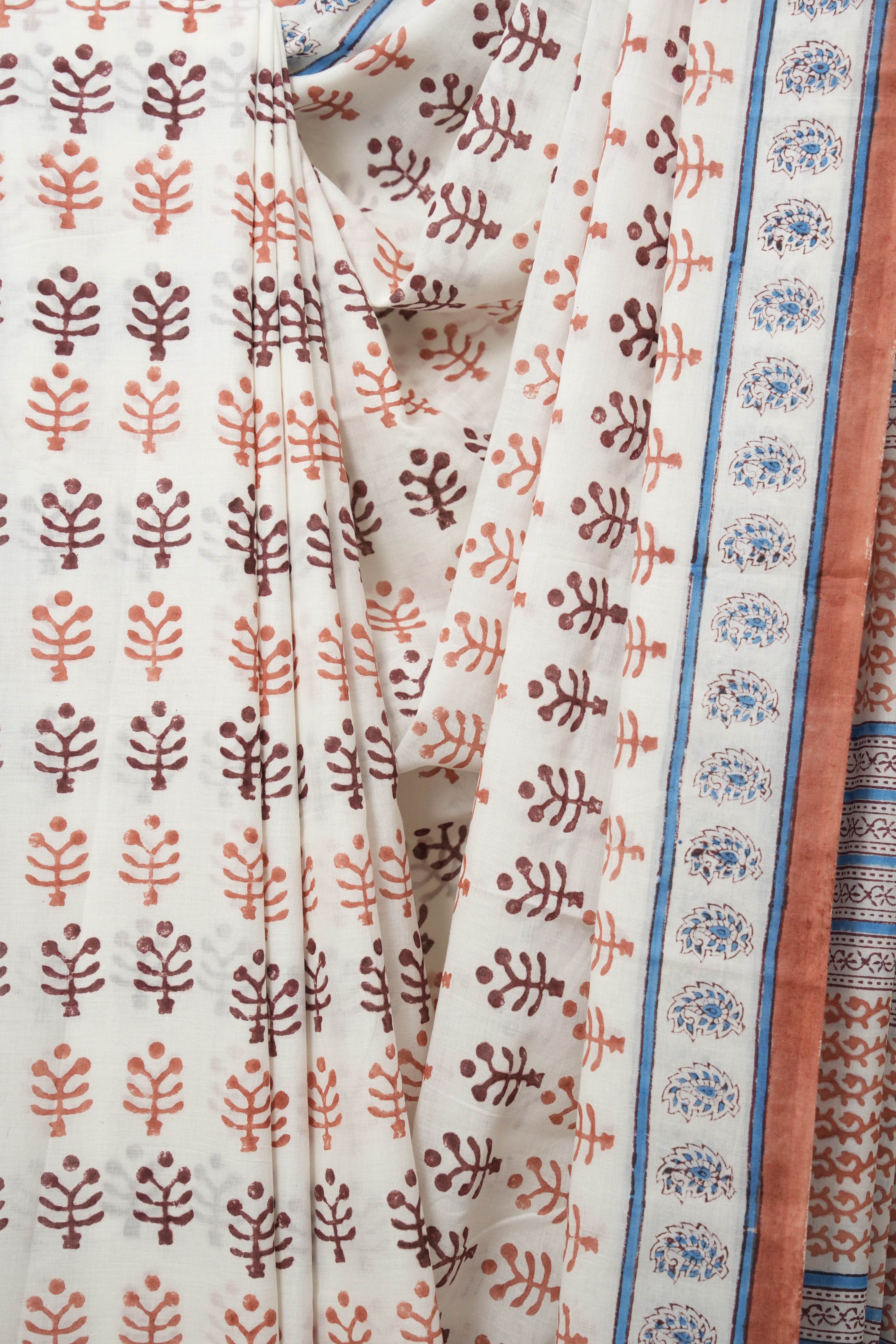 White HBP Cotton Saree - SRWCS3236