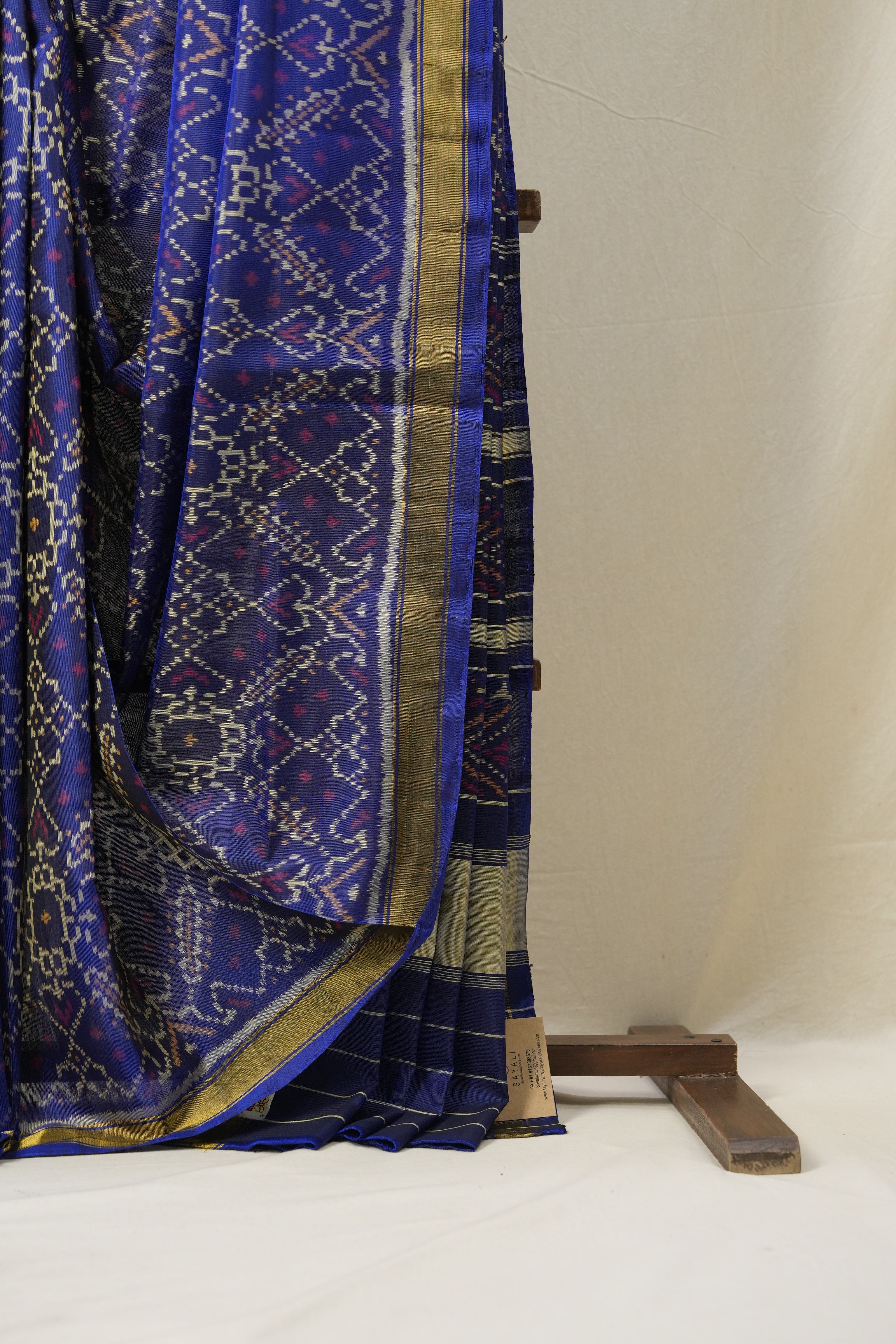 Blue Rajkot Patola Silk Saree - SRBRPSS366