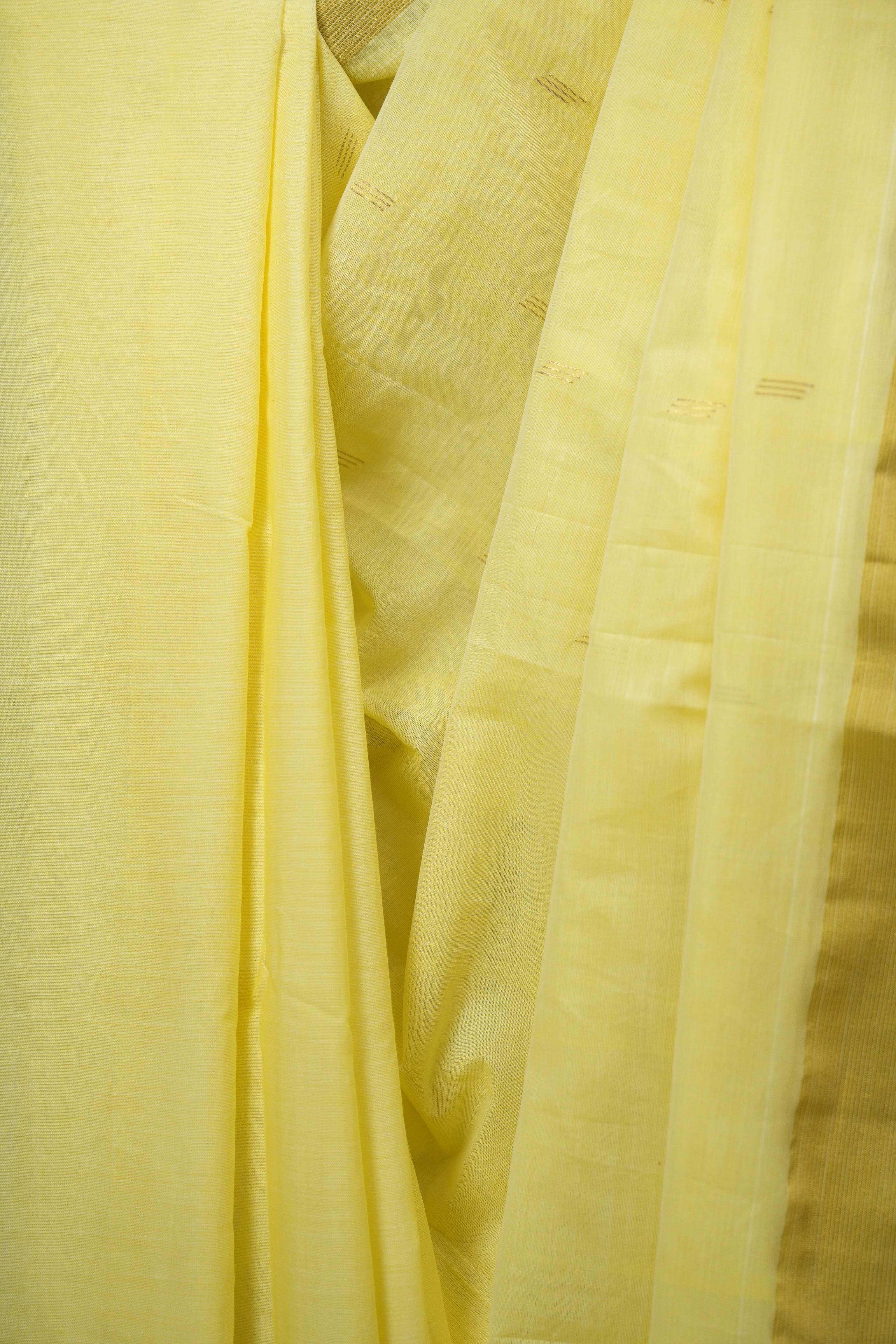Light Yellow Cotton Paithani Saree - SRLYCPS817