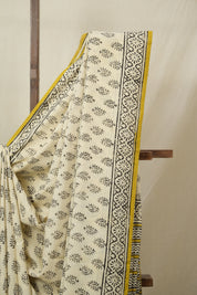 Cream HBP Cotton Saree - SRCCS3239