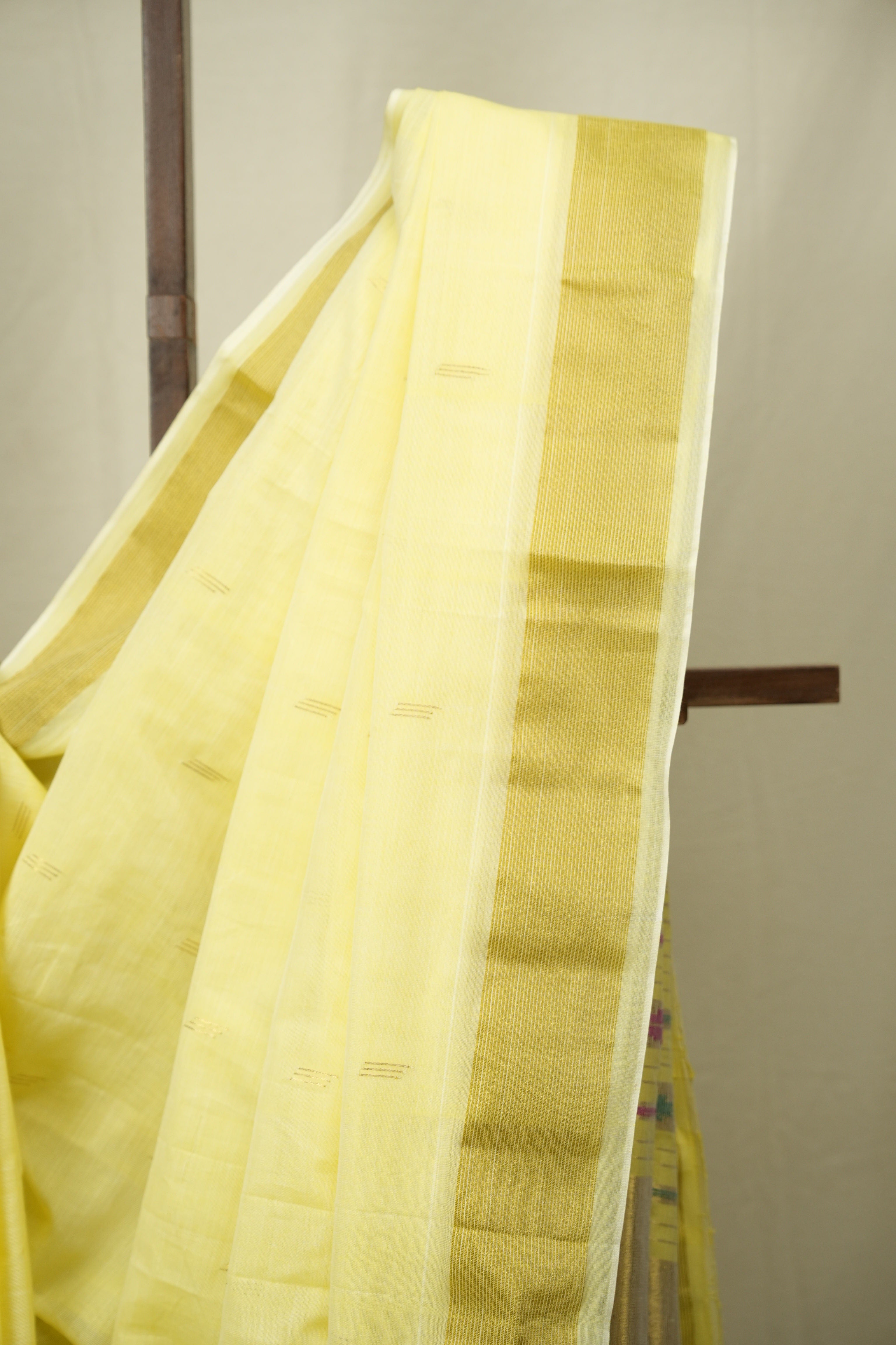 Light Yellow Cotton Paithani Saree - SRLYCPS817