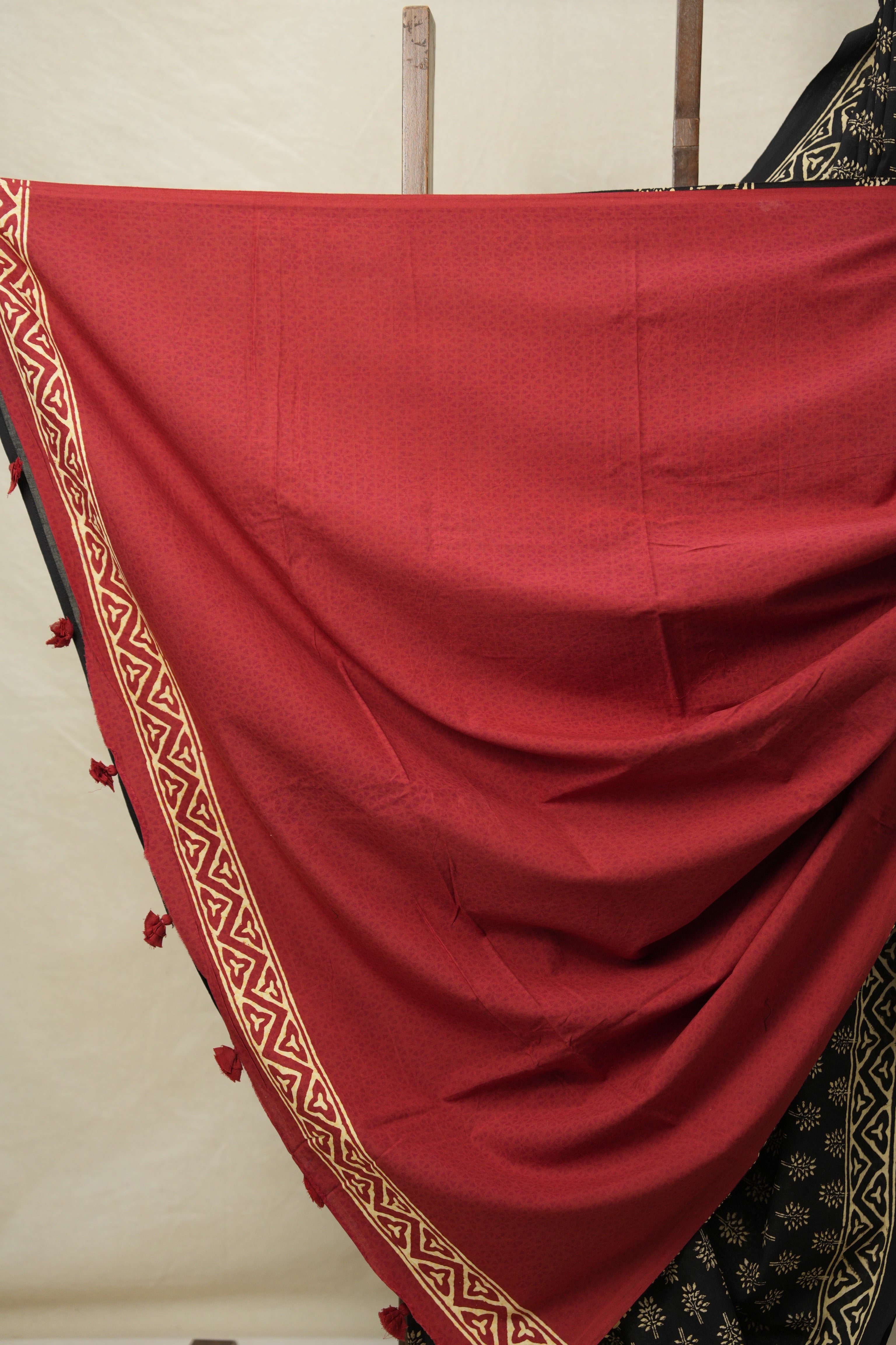 Black HBP Cotton Saree - SRBCS3070