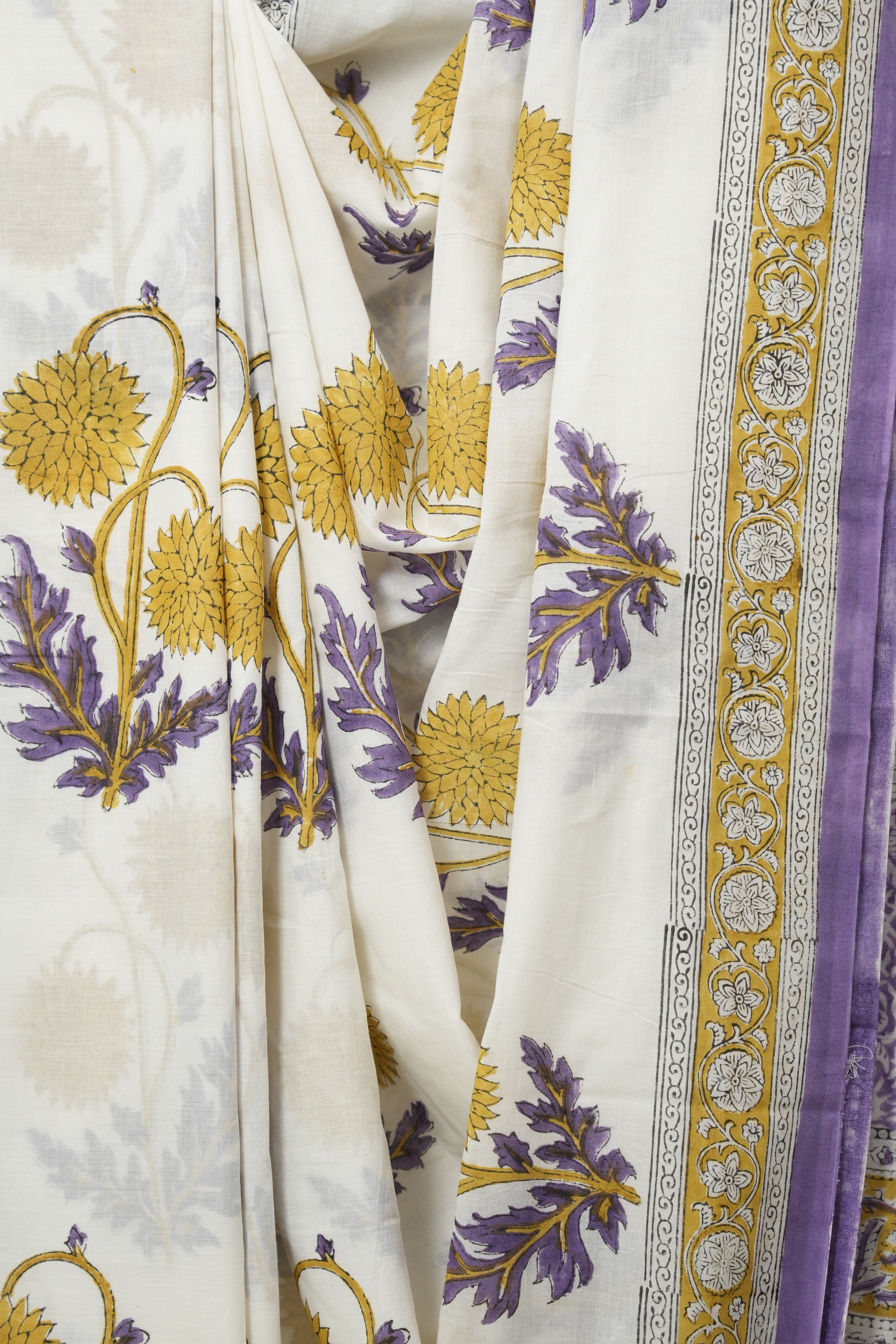 White  HBP Cotton Saree - SRWCS3243