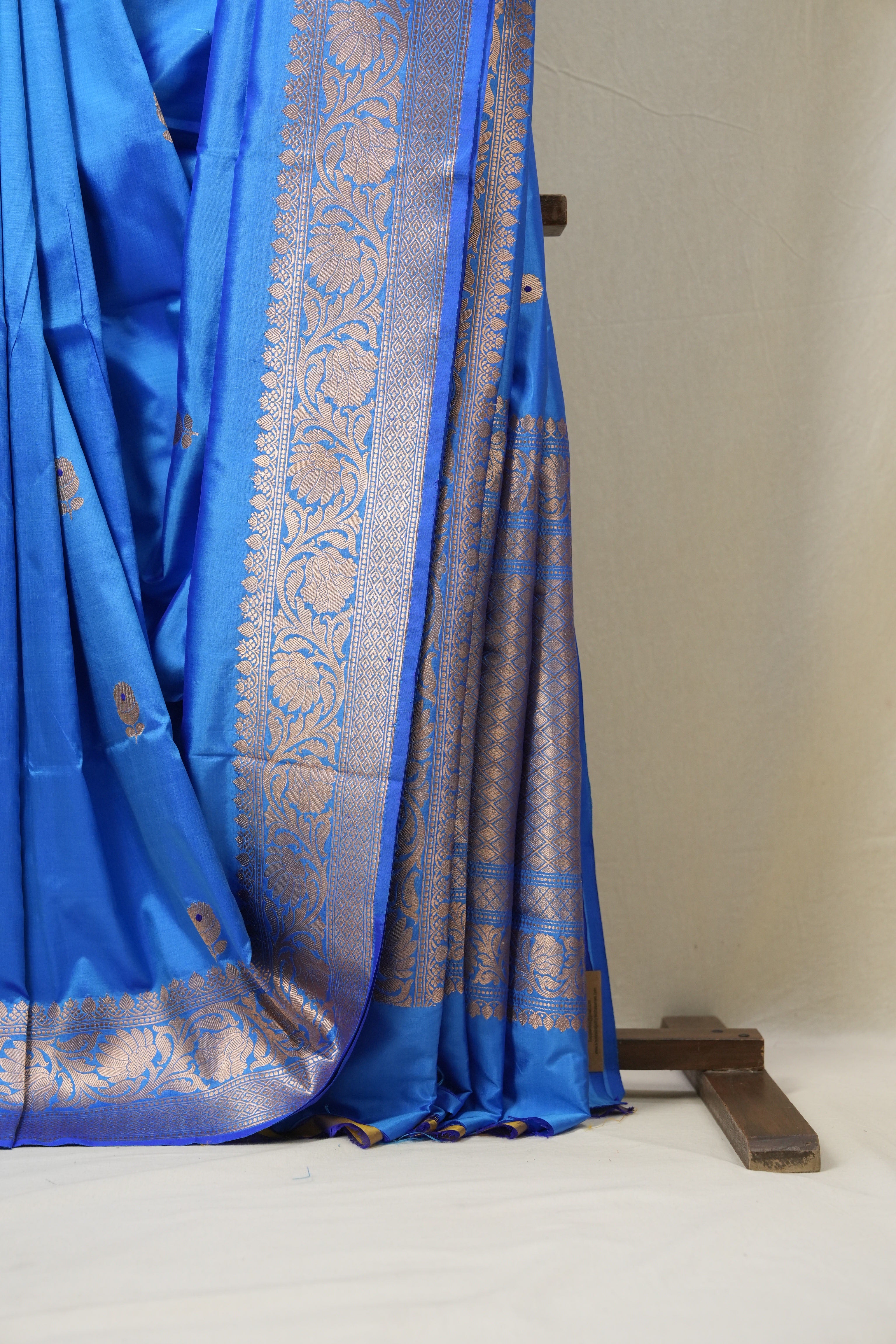 Blue Banarasi Silk Saree-SRBBSS615