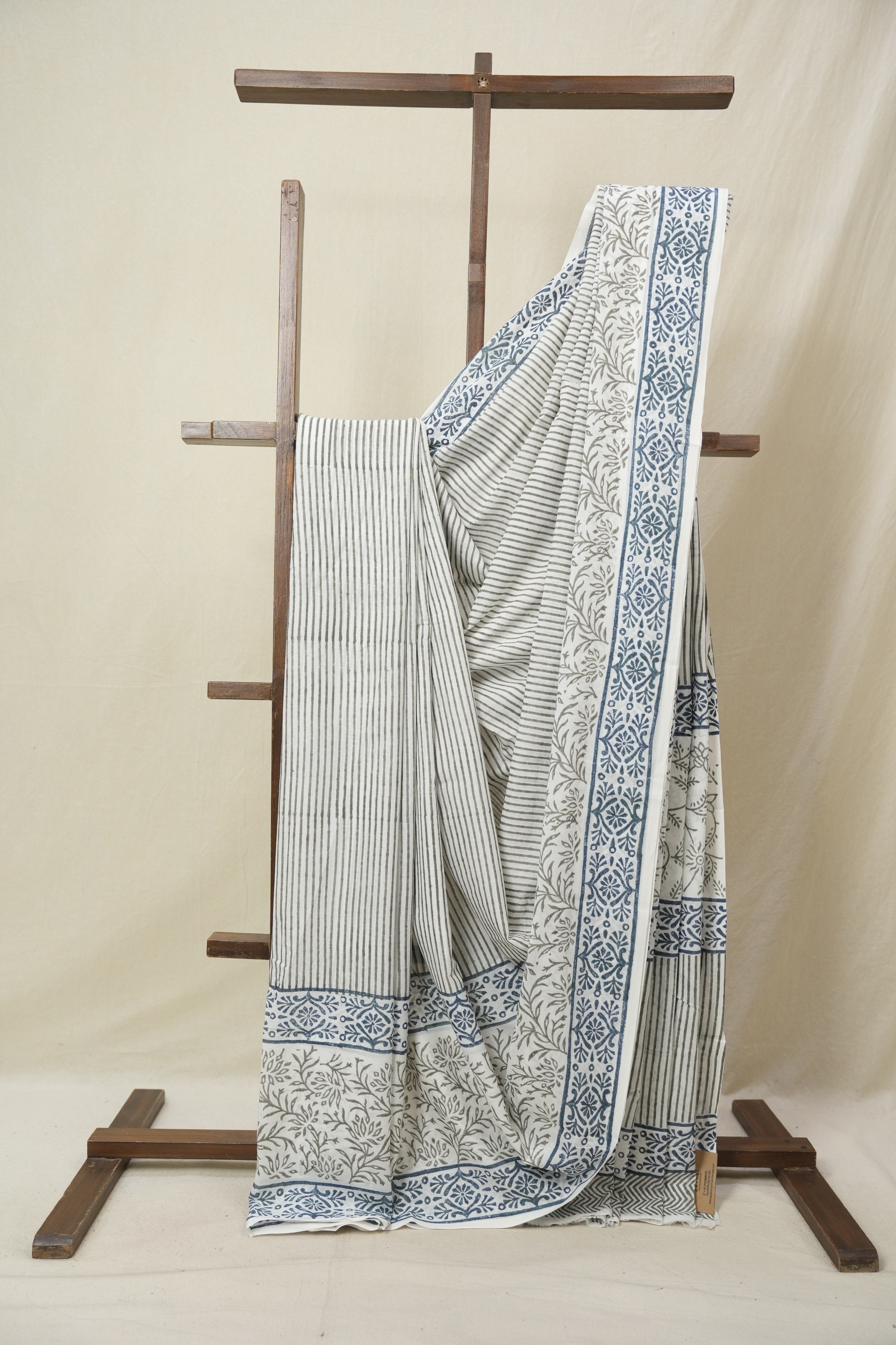 White-Grey HBP Cotton Saree - SRWGCS3264